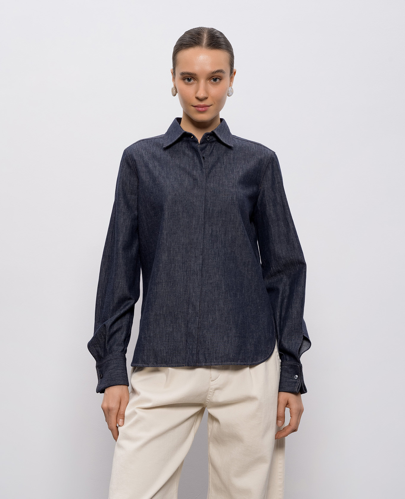 Blue denim shirt Brunello Cucinelli
Blue denim shirt Brunello Cucinelli