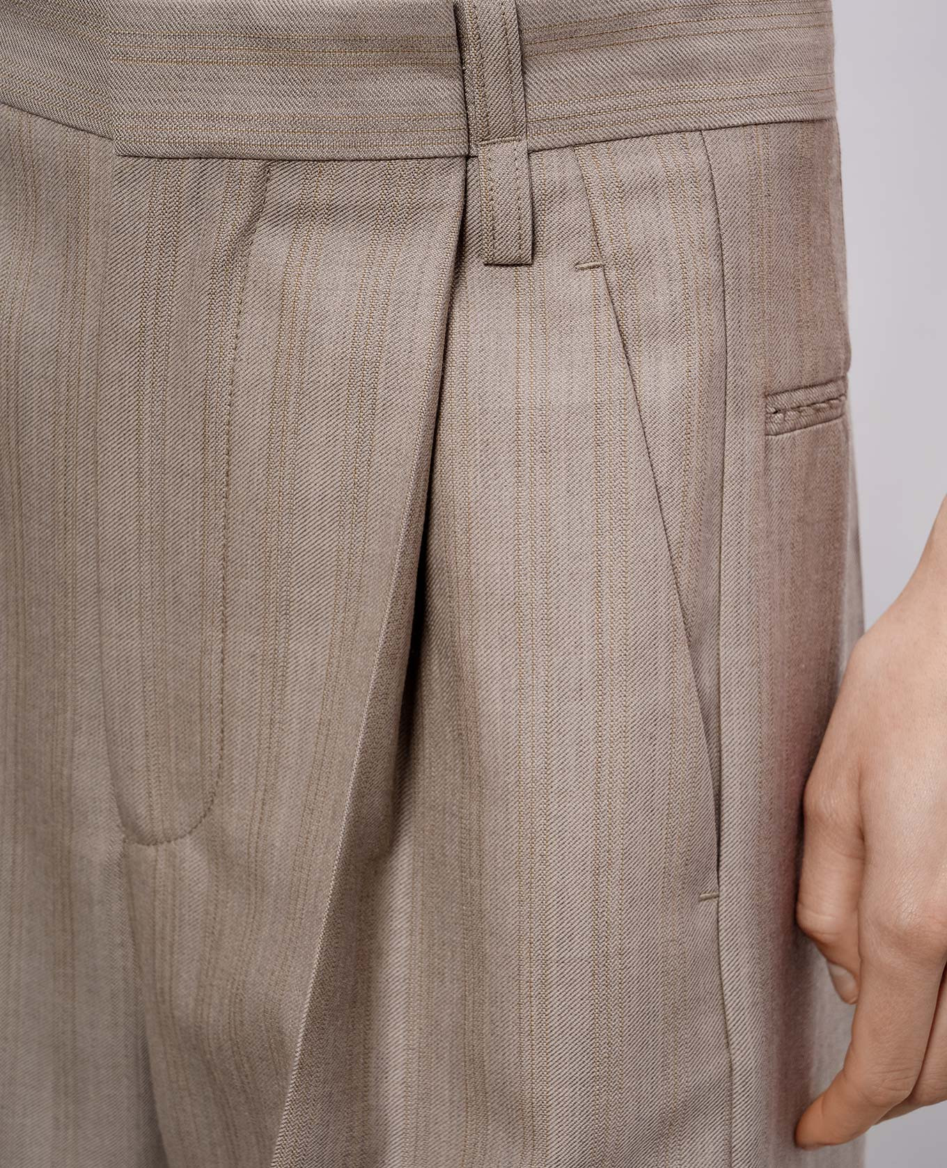 Brown wool pants Victoria Beckham
Brown wool pants Victoria Beckham
