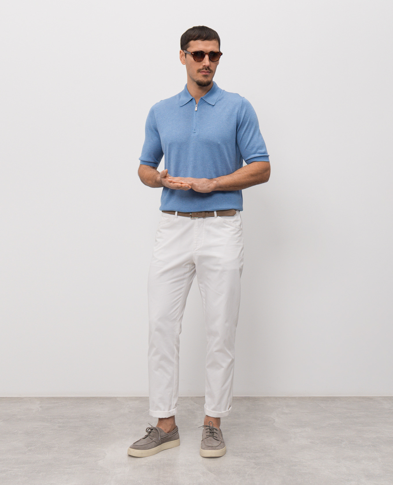 Blue silk polo shirt with logo patch Enrico Mandelli, Light blue
Blue silk polo shirt with logo patch Enrico Mandelli, Light blue