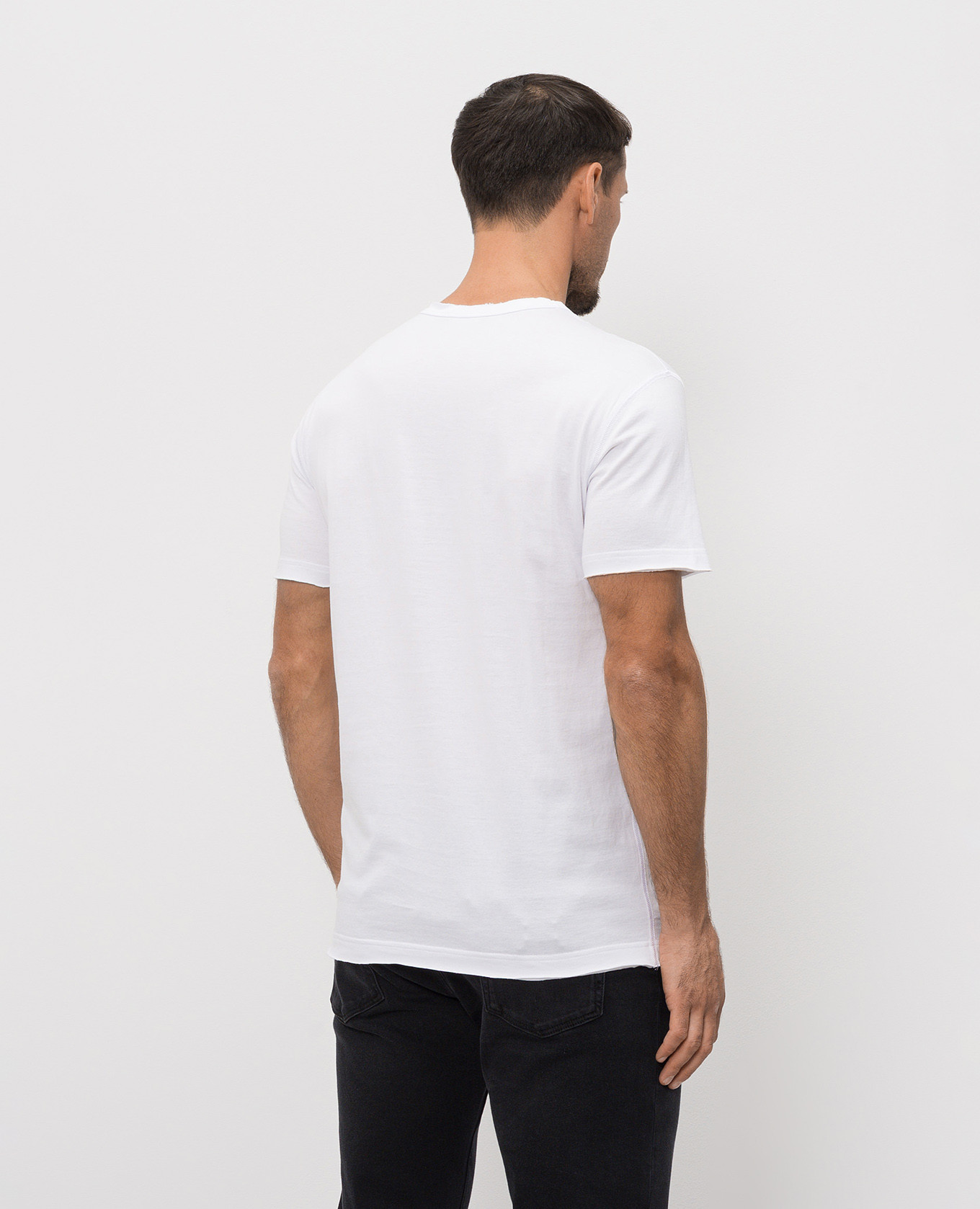 White T-shirt with monogram patch Dolce&Gabbana
White T-shirt with monogram patch Dolce&Gabbana