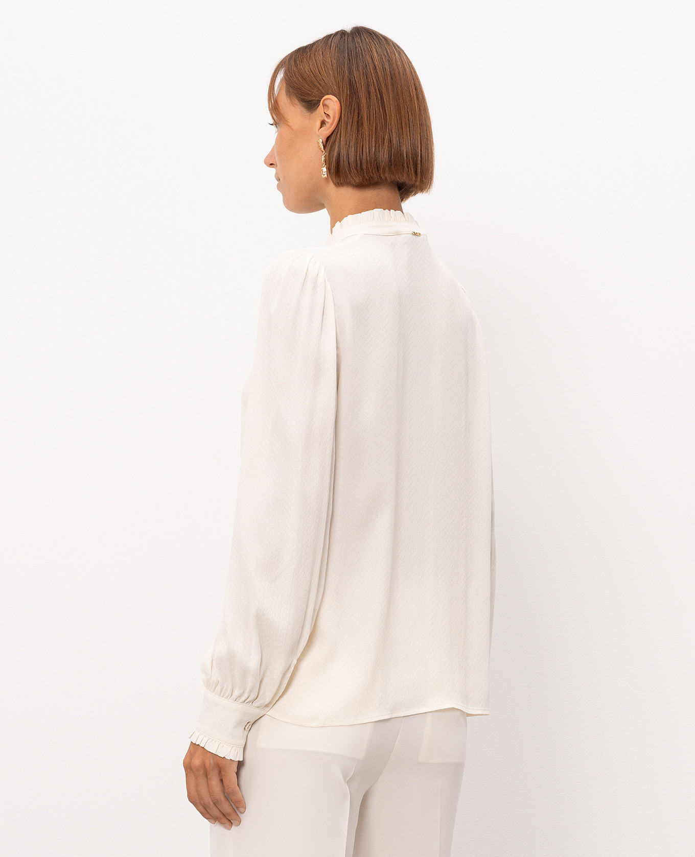 Ivory blouse with silk Twinset, Beige
Ivory blouse with silk Twinset, Beige