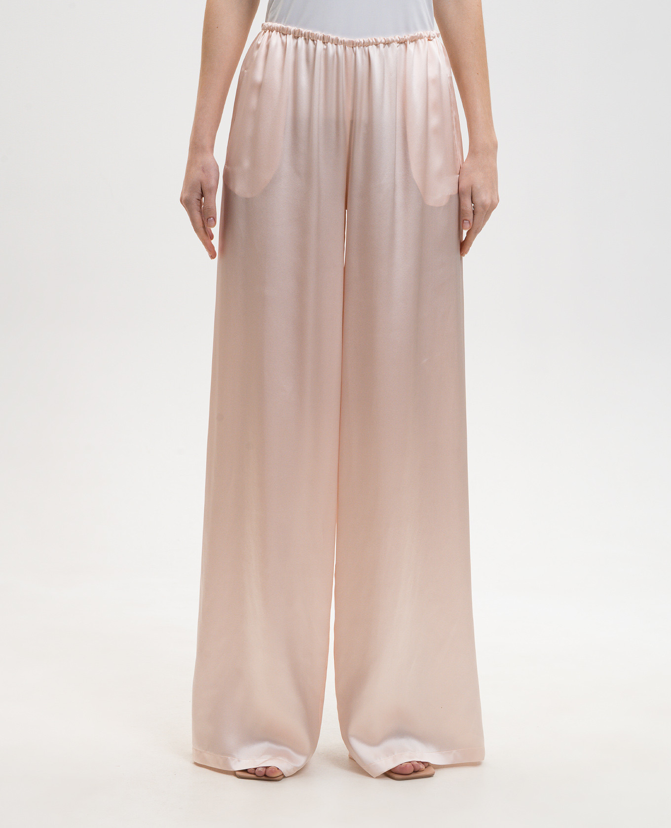 Pink silk pants Ermanno Scervino
Pink silk pants Ermanno Scervino