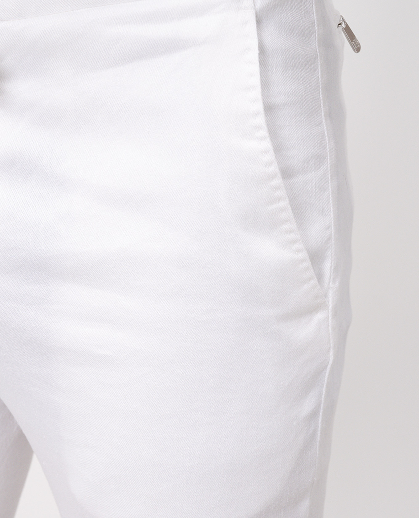 White linen pants Marco Pescarolo
White linen pants Marco Pescarolo