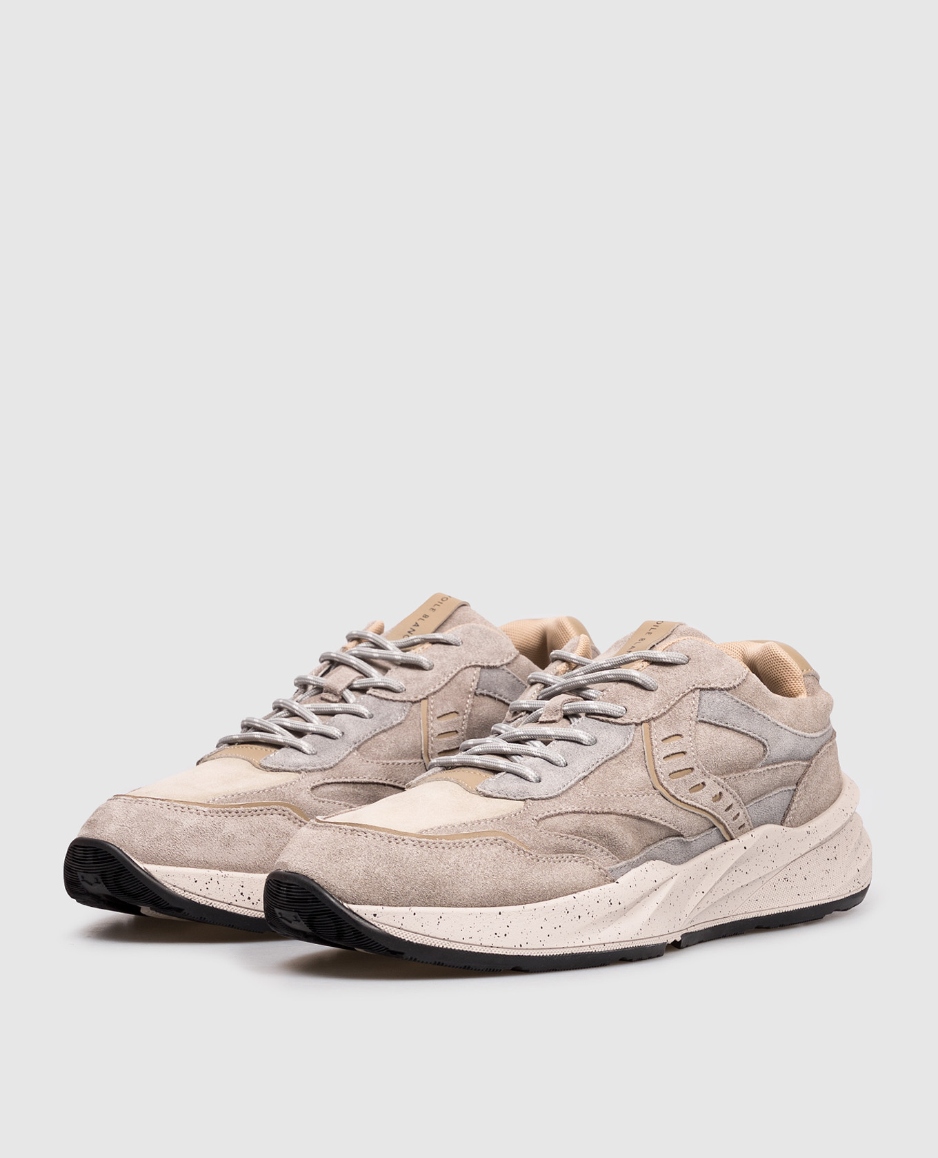 Grey suede sneakers CLUB22 Voile Blanche
Grey suede sneakers CLUB22 Voile Blanche