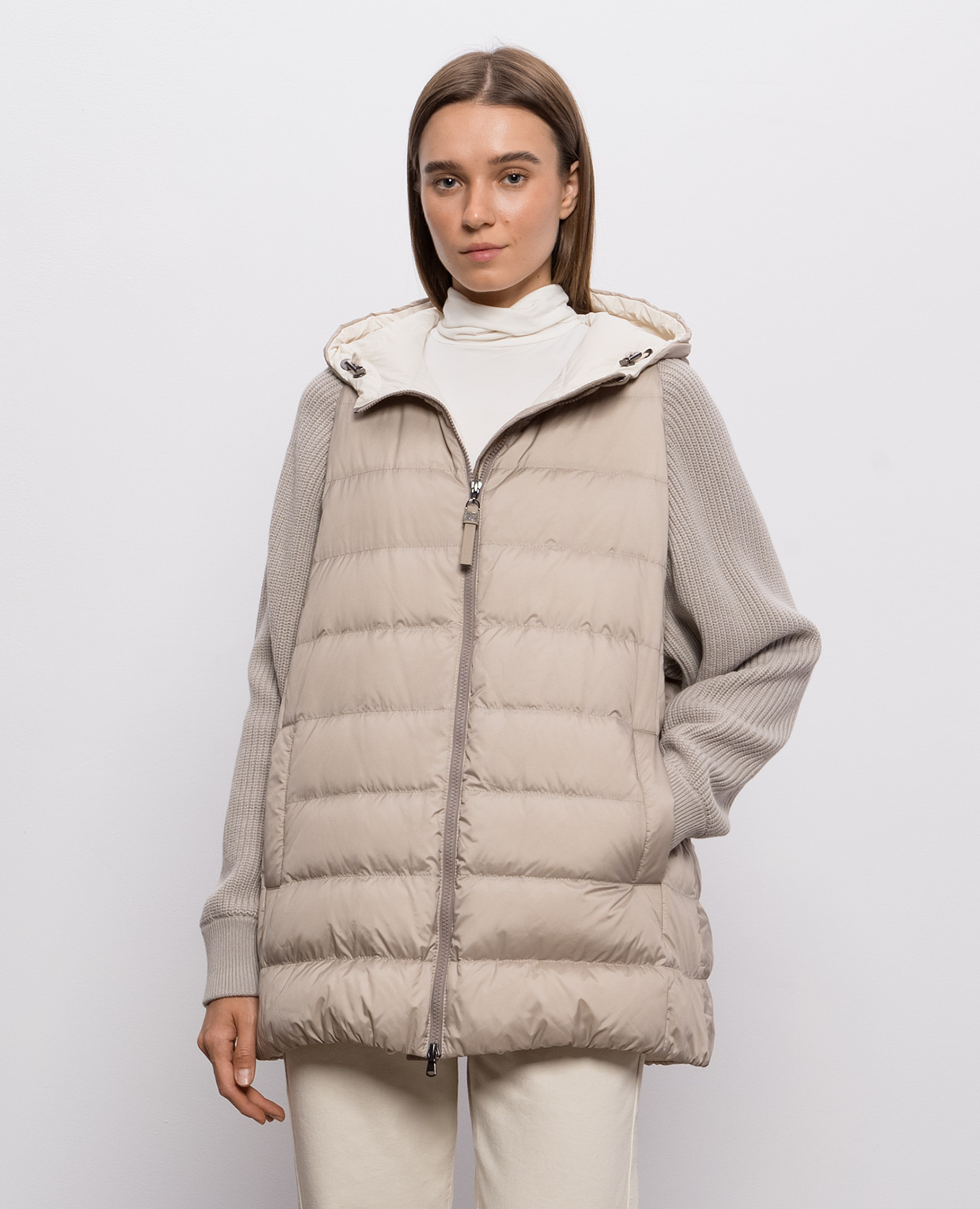 Beige down jacket Brunello Cucinelli
Beige down jacket Brunello Cucinelli
