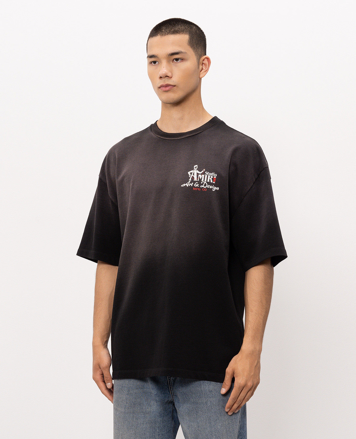 Black Studio T-shirt AMIRI
Black Studio T-shirt AMIRI