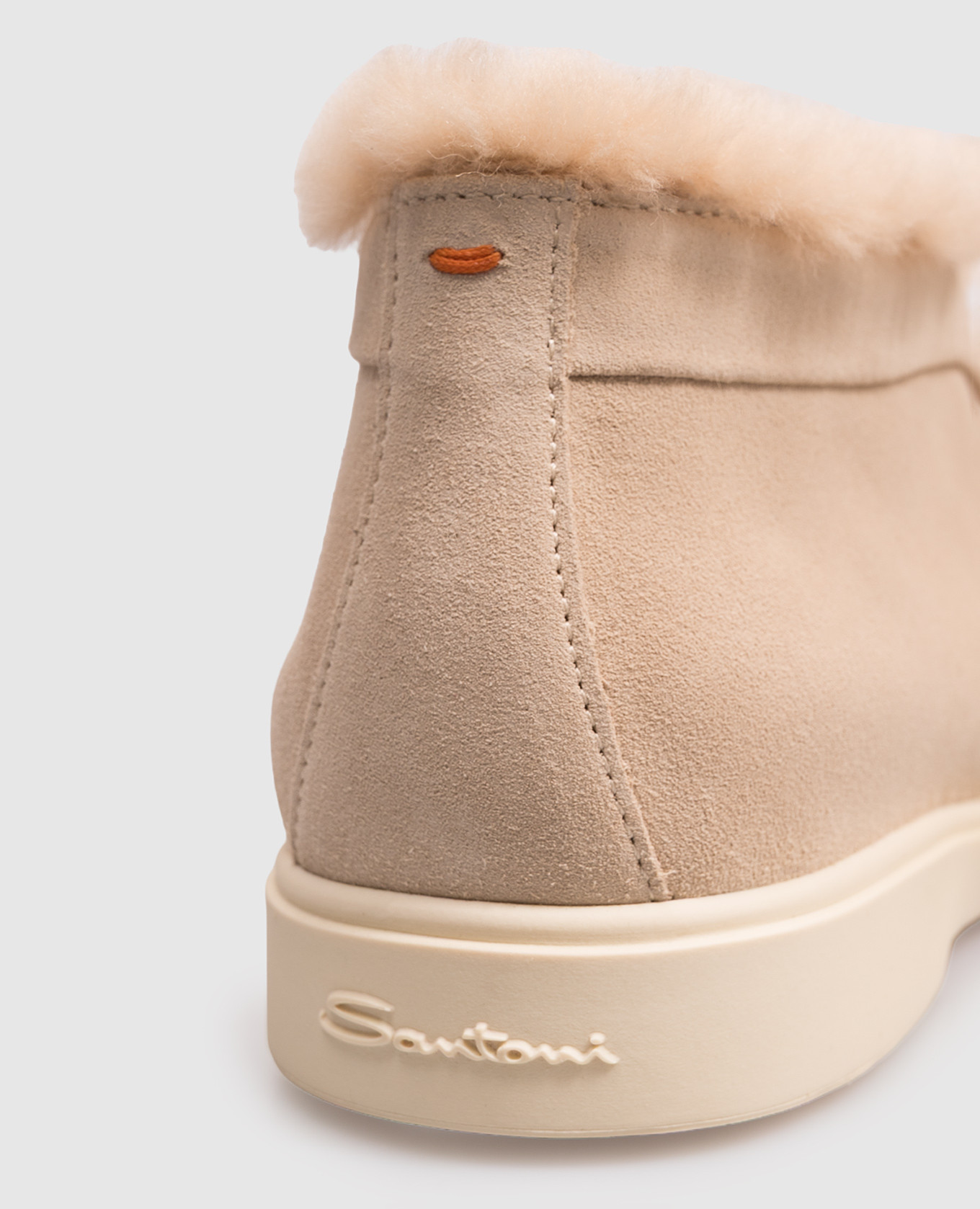 Beige suede deserts with fur Santoni
Beige suede deserts with fur Santoni