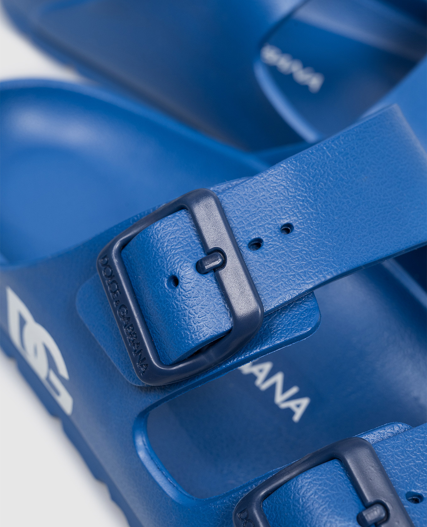 Children's blue flip-flops with DG logo monogram Dolce&Gabbana
Children's blue flip-flops with DG logo monogram Dolce&Gabbana