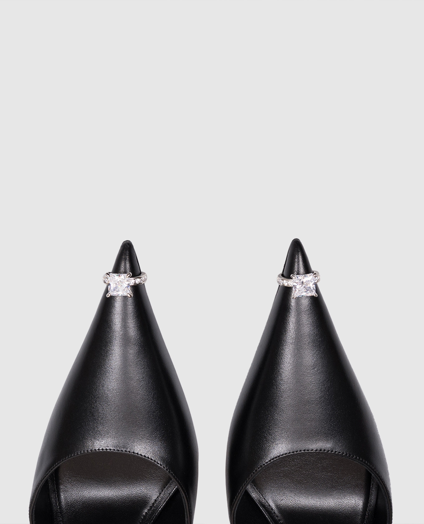 Black leather slingbacks AKILITA Alexander Wang
Black leather slingbacks AKILITA Alexander Wang
