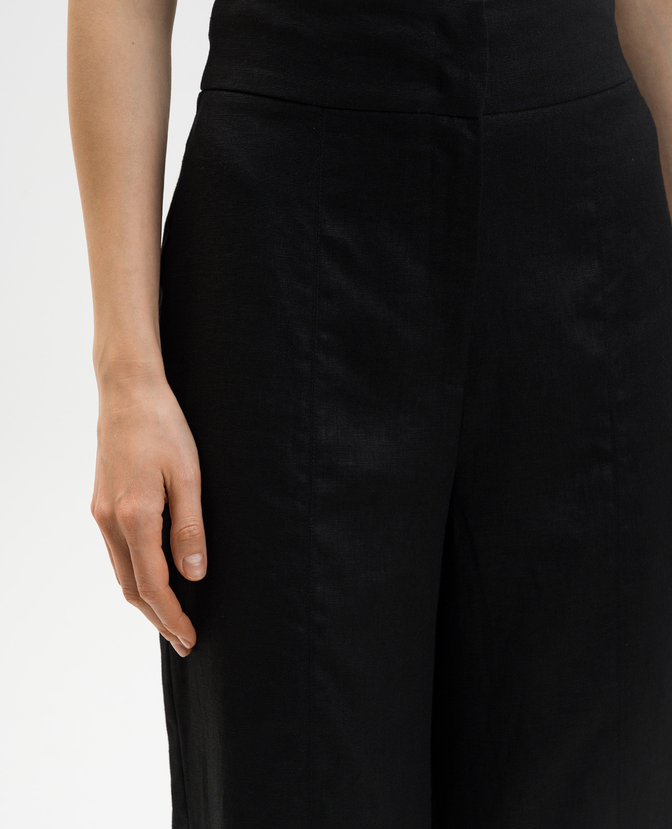 Black linen pants with lace Twinset
Black linen pants with lace Twinset