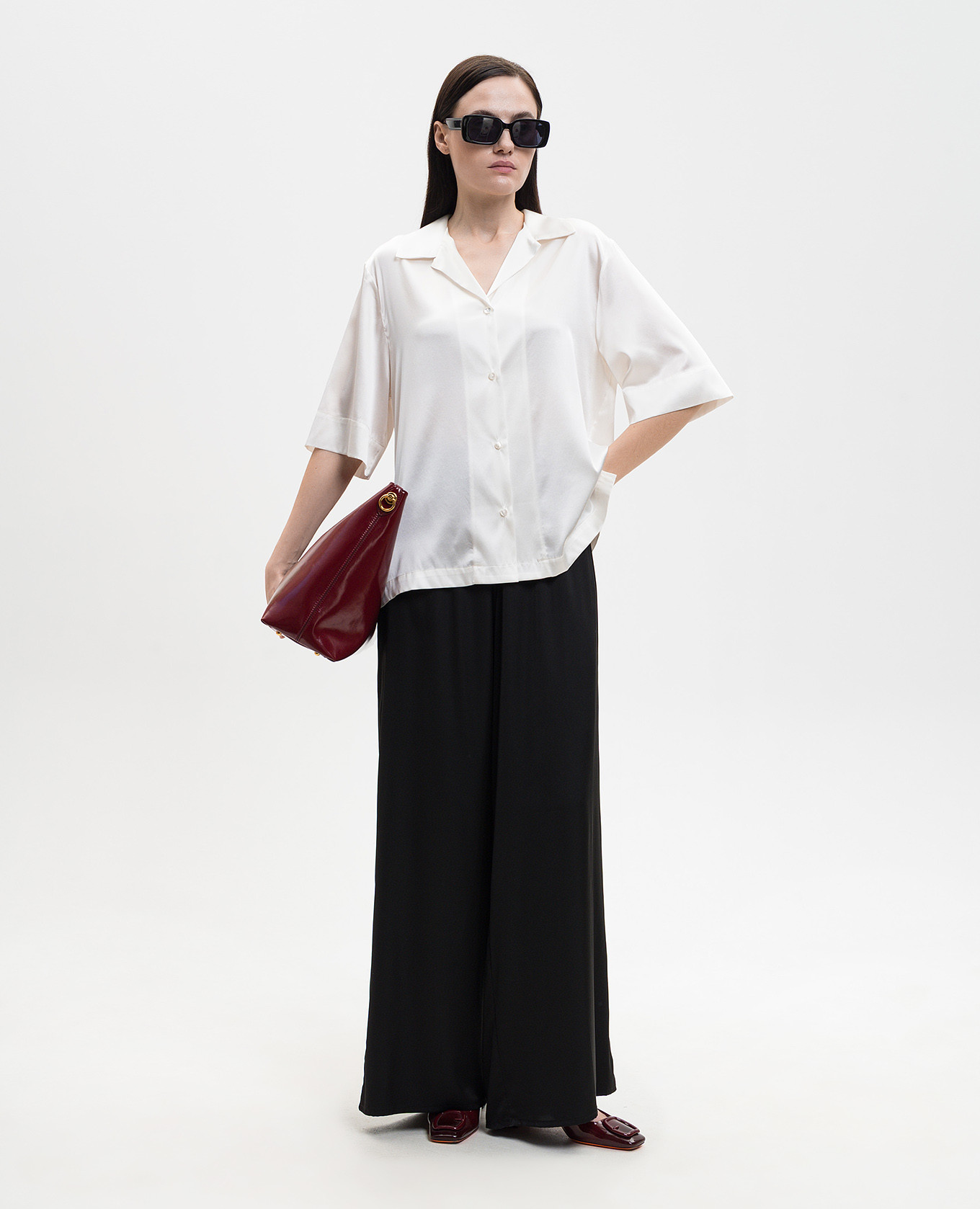 White silk blouse Solotre
White silk blouse Solotre