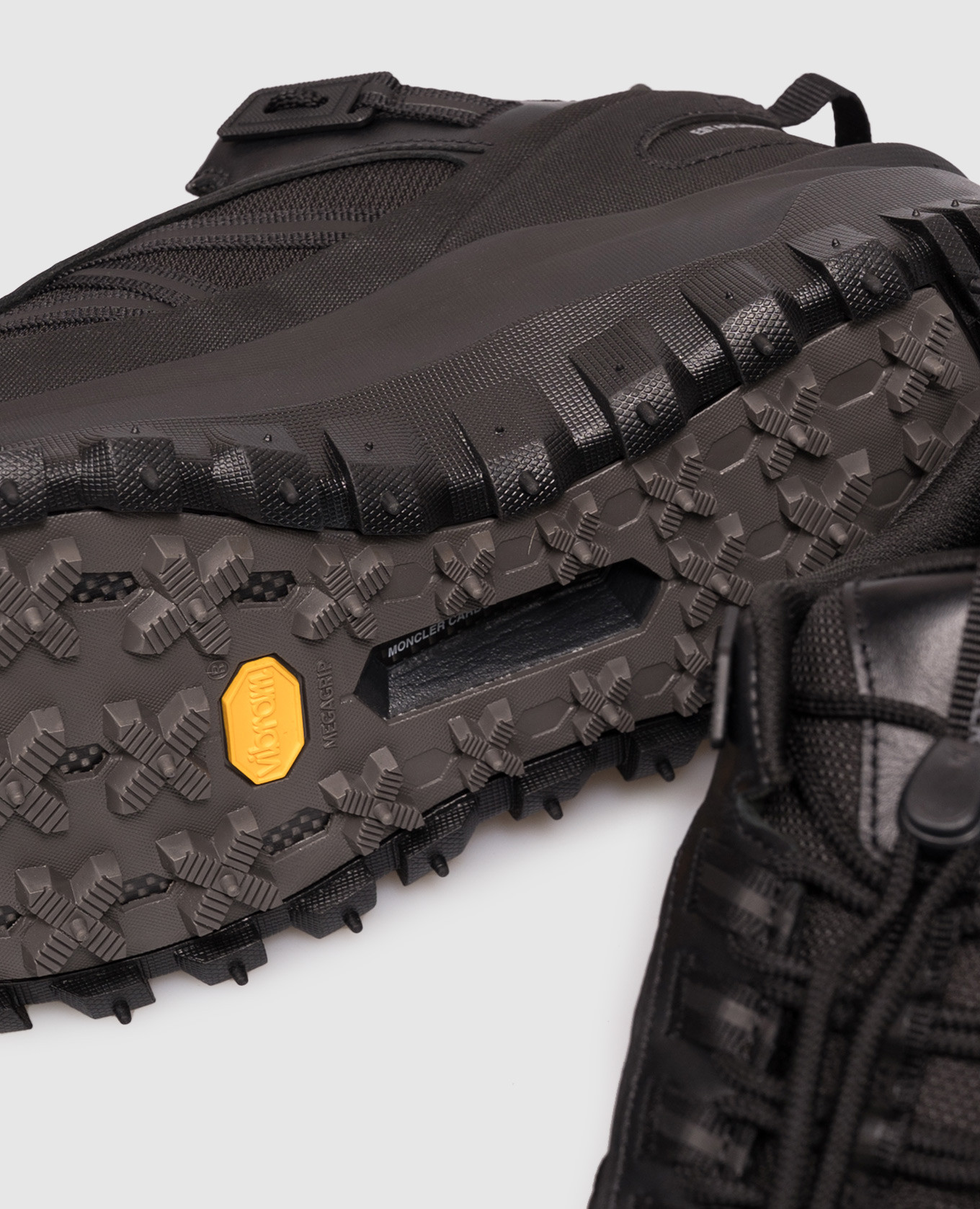 Black Trailgrip GTX combination sneakers Moncler
Black Trailgrip GTX combination sneakers Moncler