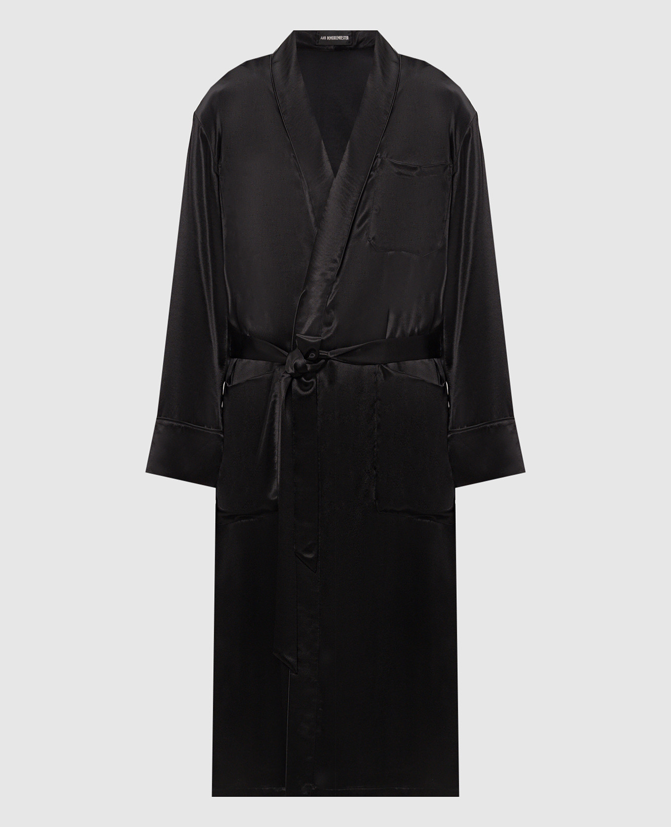 Black Vorm Fluid coat with belt Ann Demeulemeester
Black Vorm Fluid coat with belt Ann Demeulemeester