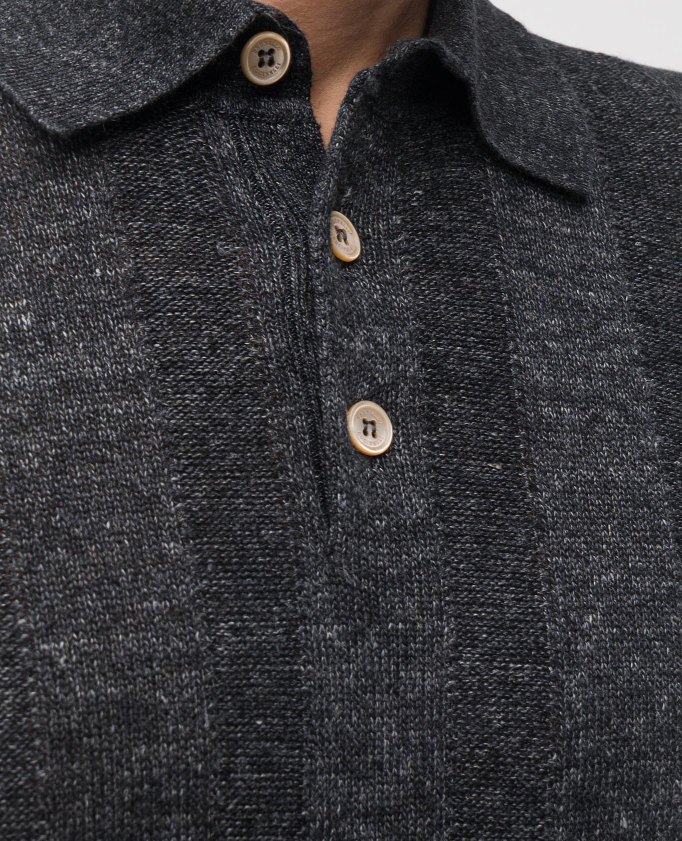 Grey polo shirt with linen in woven pattern Brunello Cucinelli
Grey polo shirt with linen in woven pattern Brunello Cucinelli