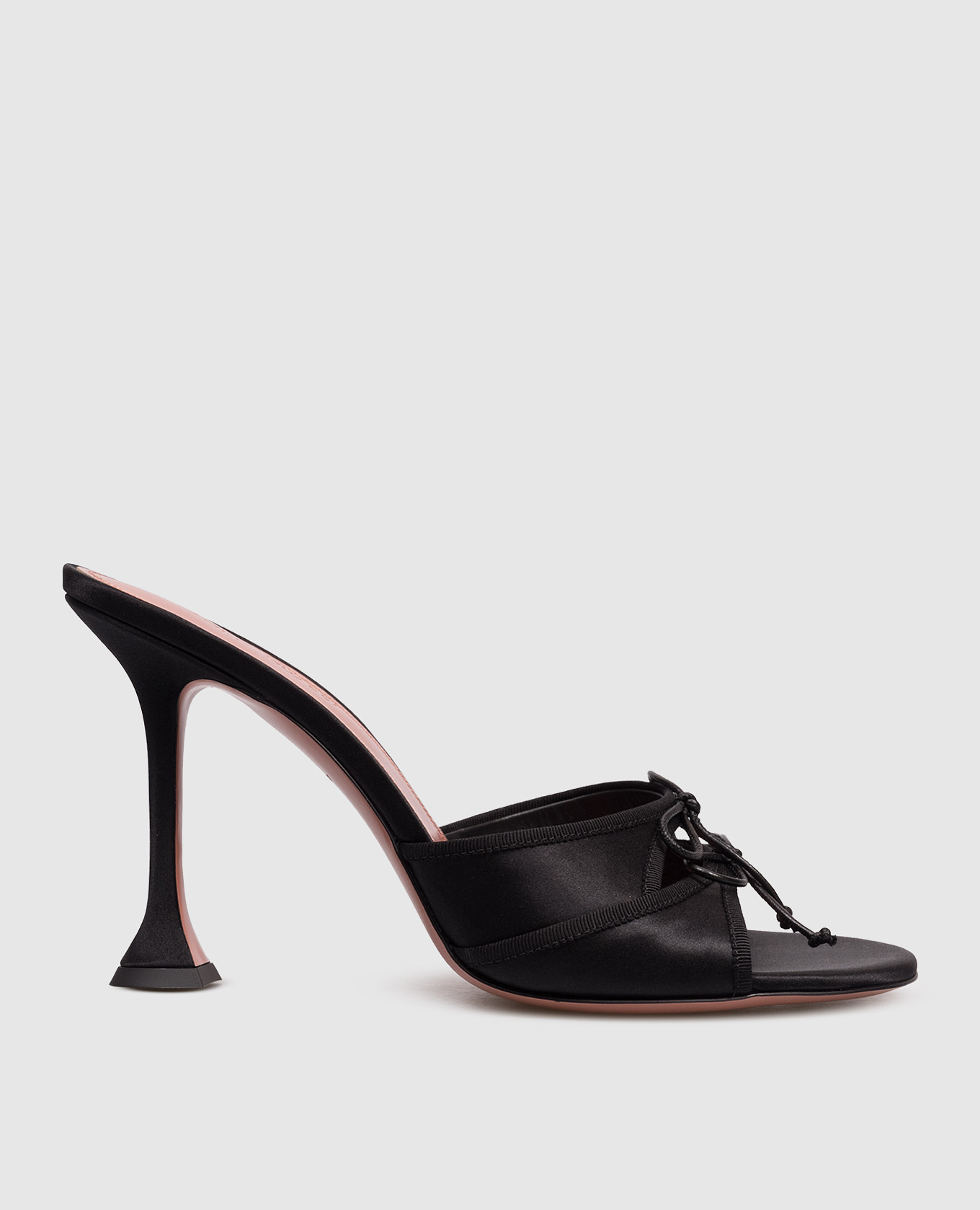 Eleonora black mules Amina Muaddi
Eleonora black mules Amina Muaddi