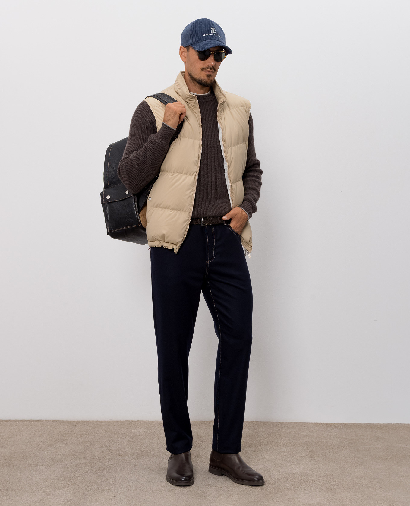 Brown cashmere sweater Brunello Cucinelli
Brown cashmere sweater Brunello Cucinelli