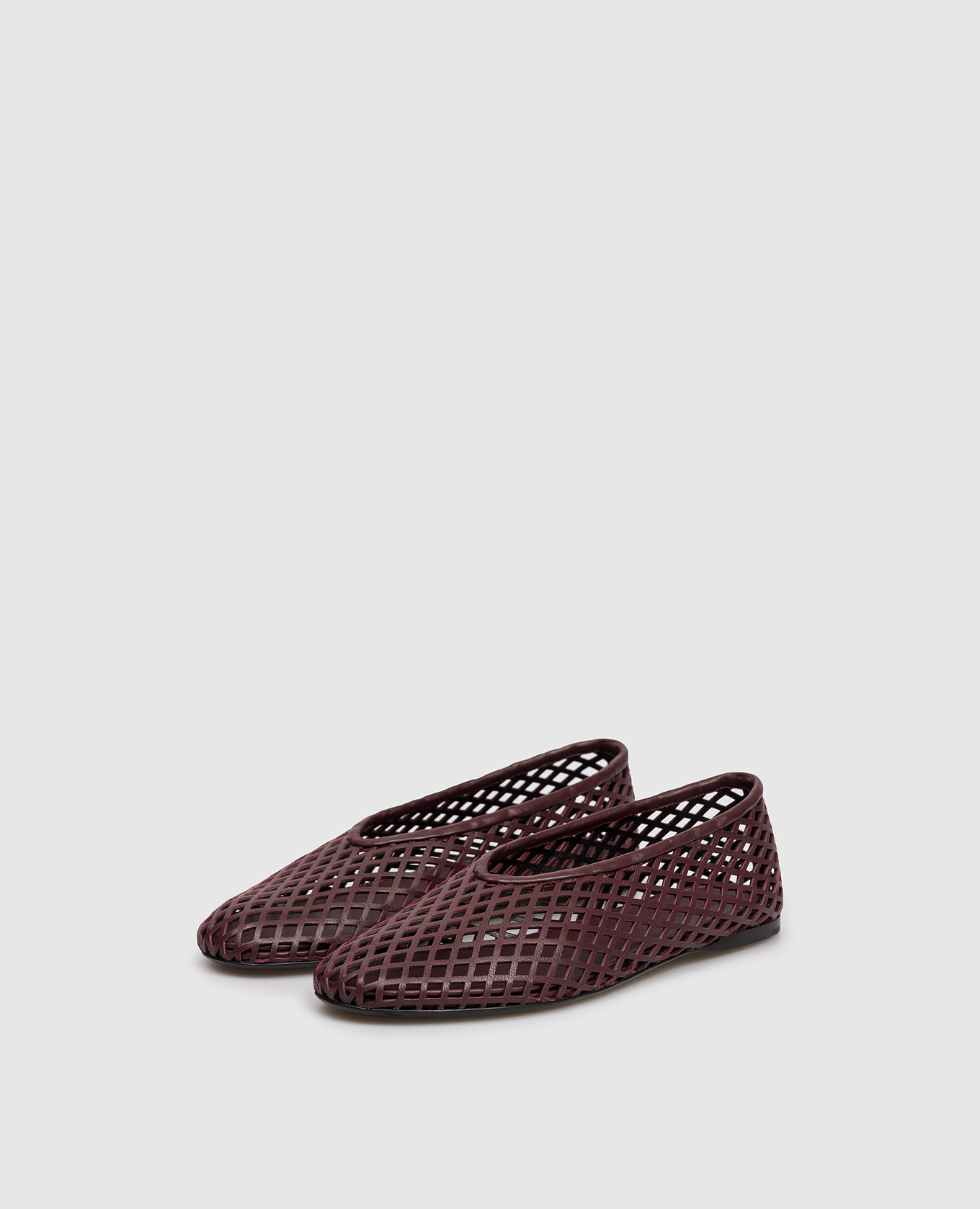 Burgundy leather Tee ballet flats with perforations PROENZA SCHOULER
Burgundy leather Tee ballet flats with perforations PROENZA SCHOULER