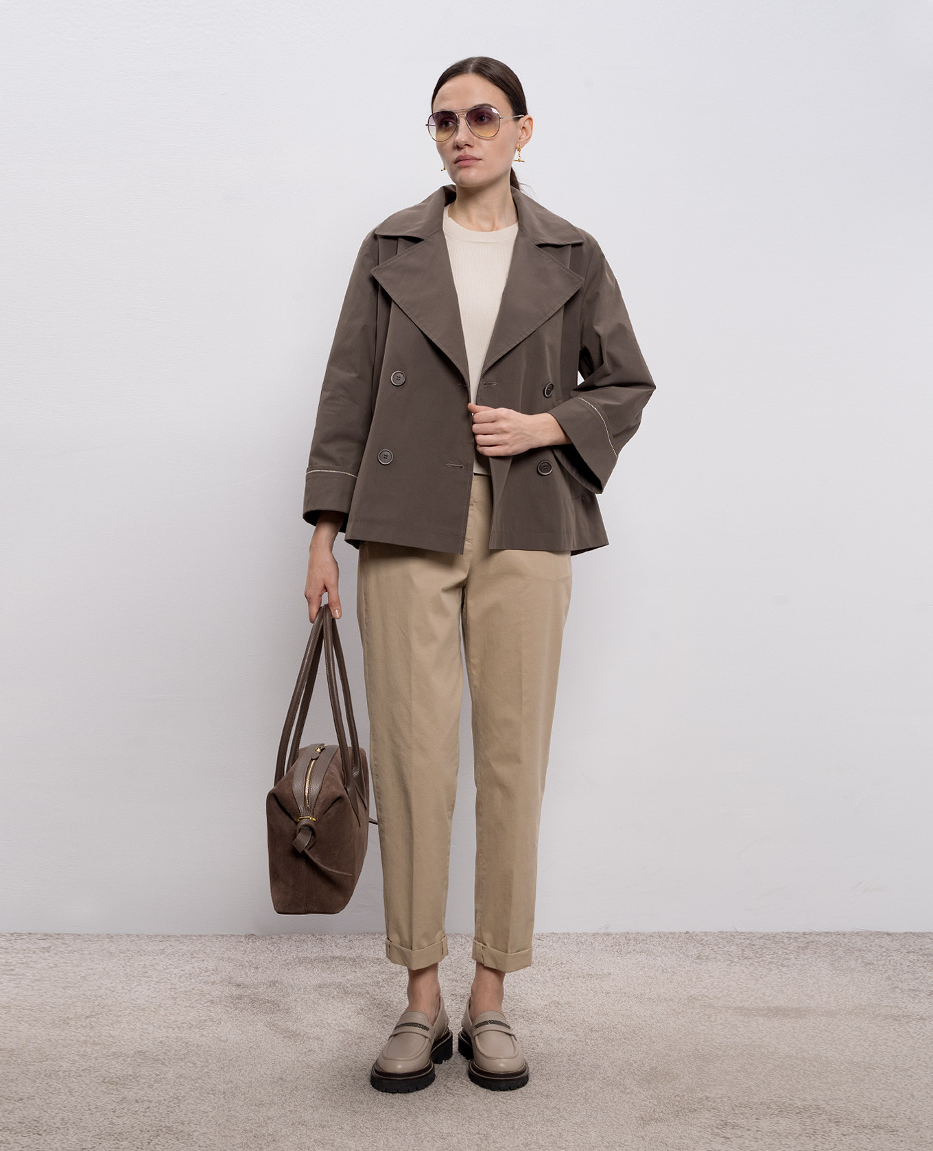 Beige top with monil chain Peserico
Beige top with monil chain Peserico