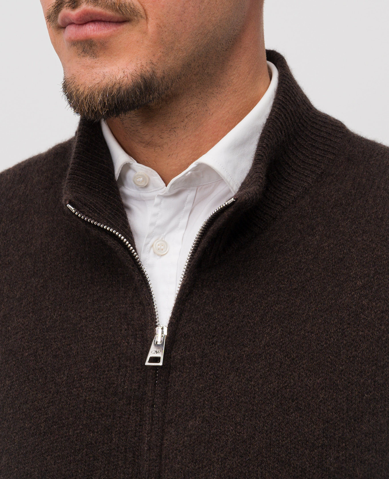Brown cashmere cardigan Cashmere&Whiskey
Brown cashmere cardigan Cashmere&Whiskey