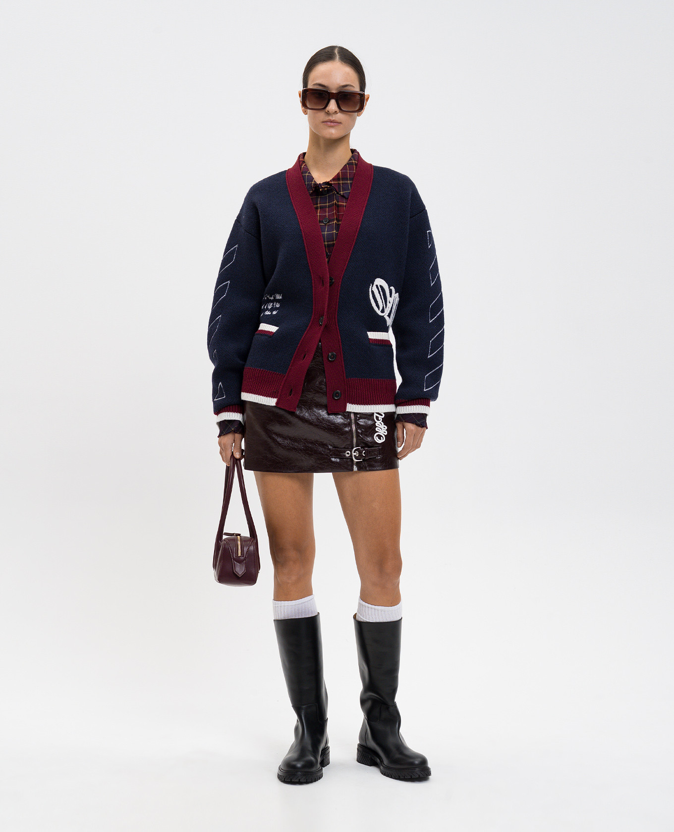 Blue wool cardigan with logo Off-White, Navy blue
Blue wool cardigan with logo Off-White, Navy blue