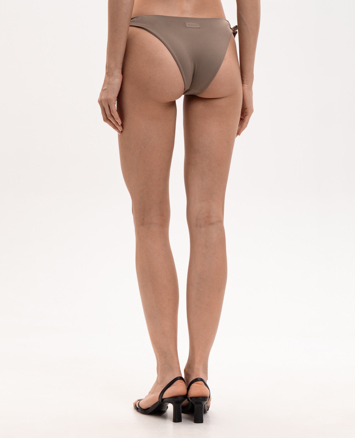 Beige swimsuit panties Fisico
Beige swimsuit panties Fisico