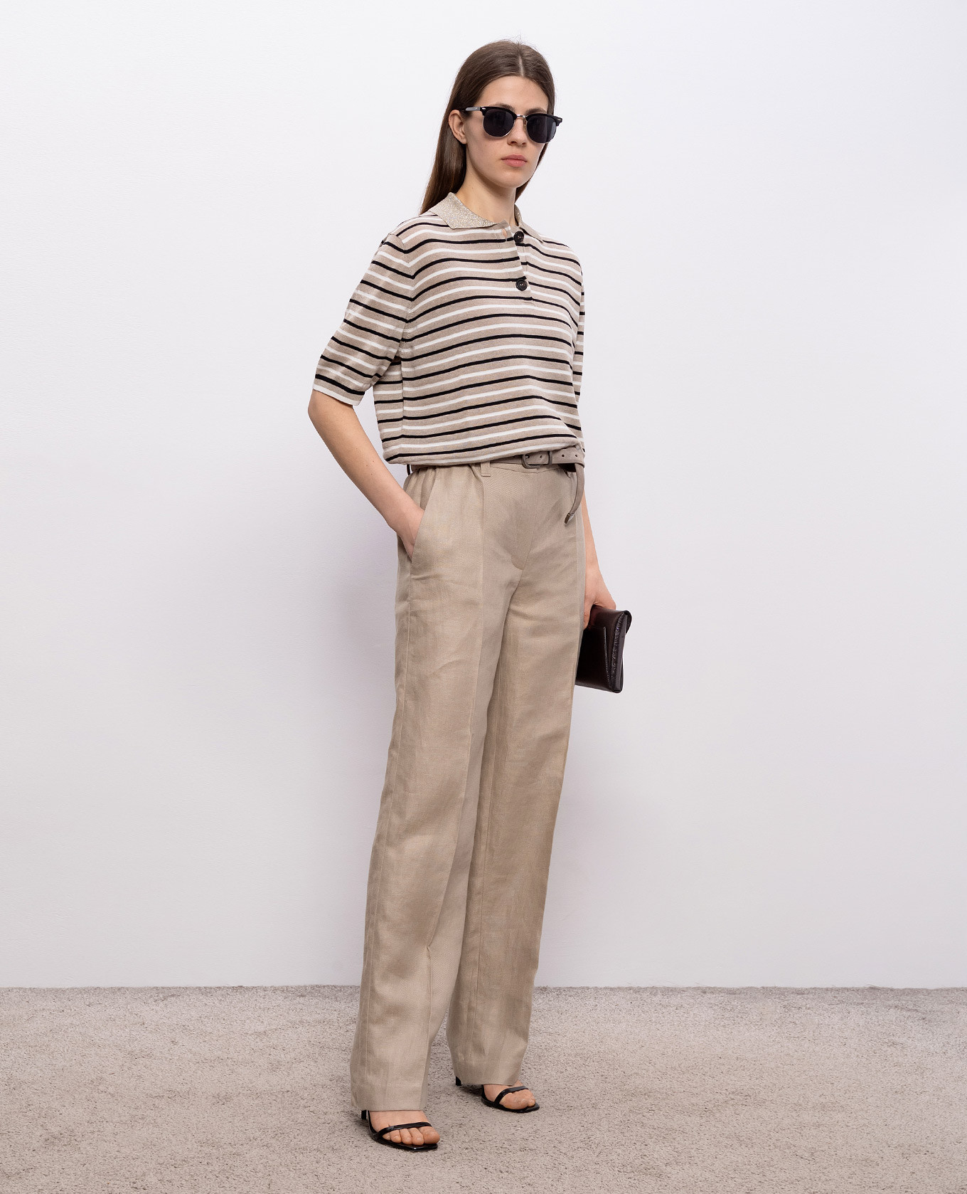 Beige linen pants Brunello Cucinelli
Beige linen pants Brunello Cucinelli