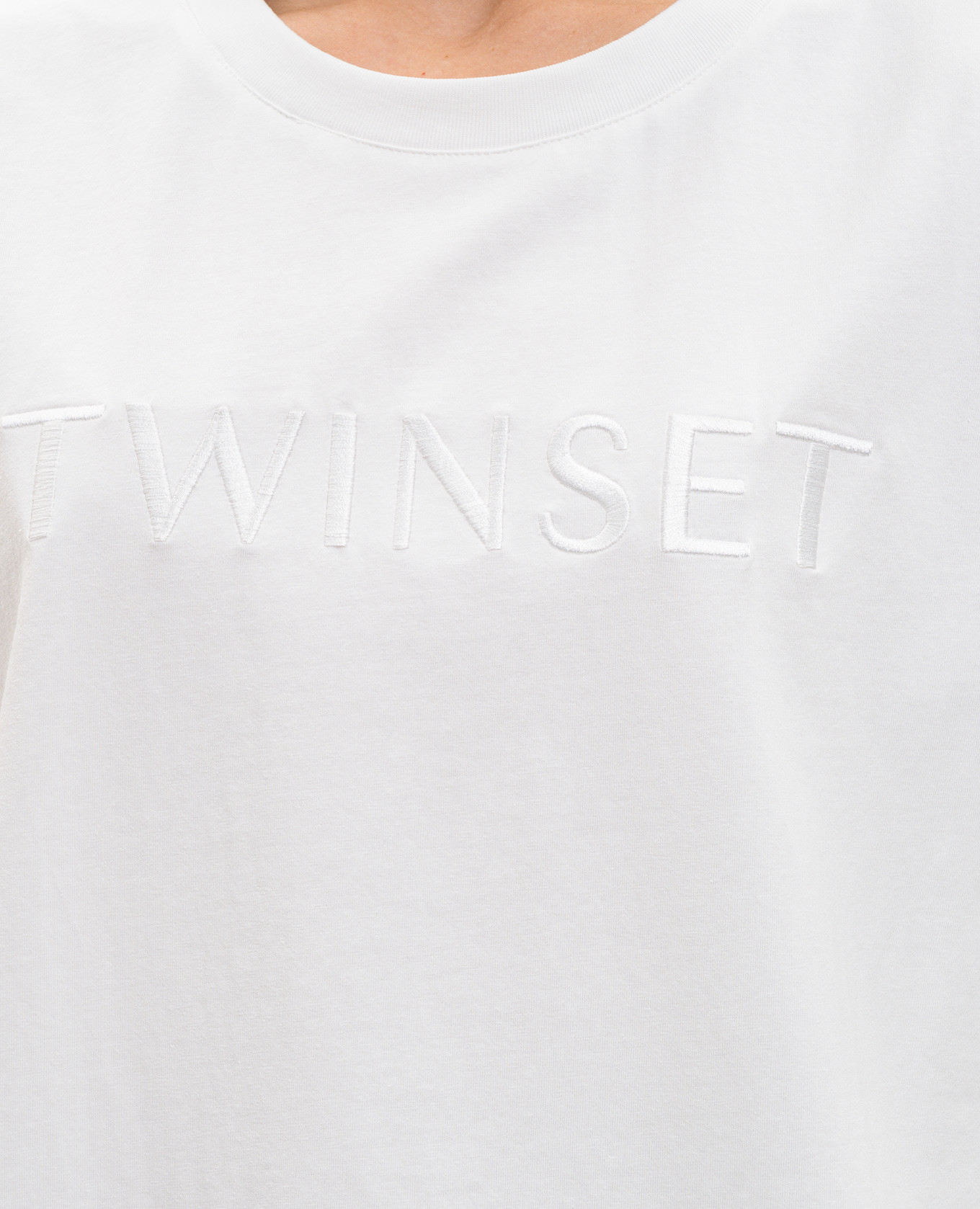 White T-shirt with embroidered logo Twinset
White T-shirt with embroidered logo Twinset
