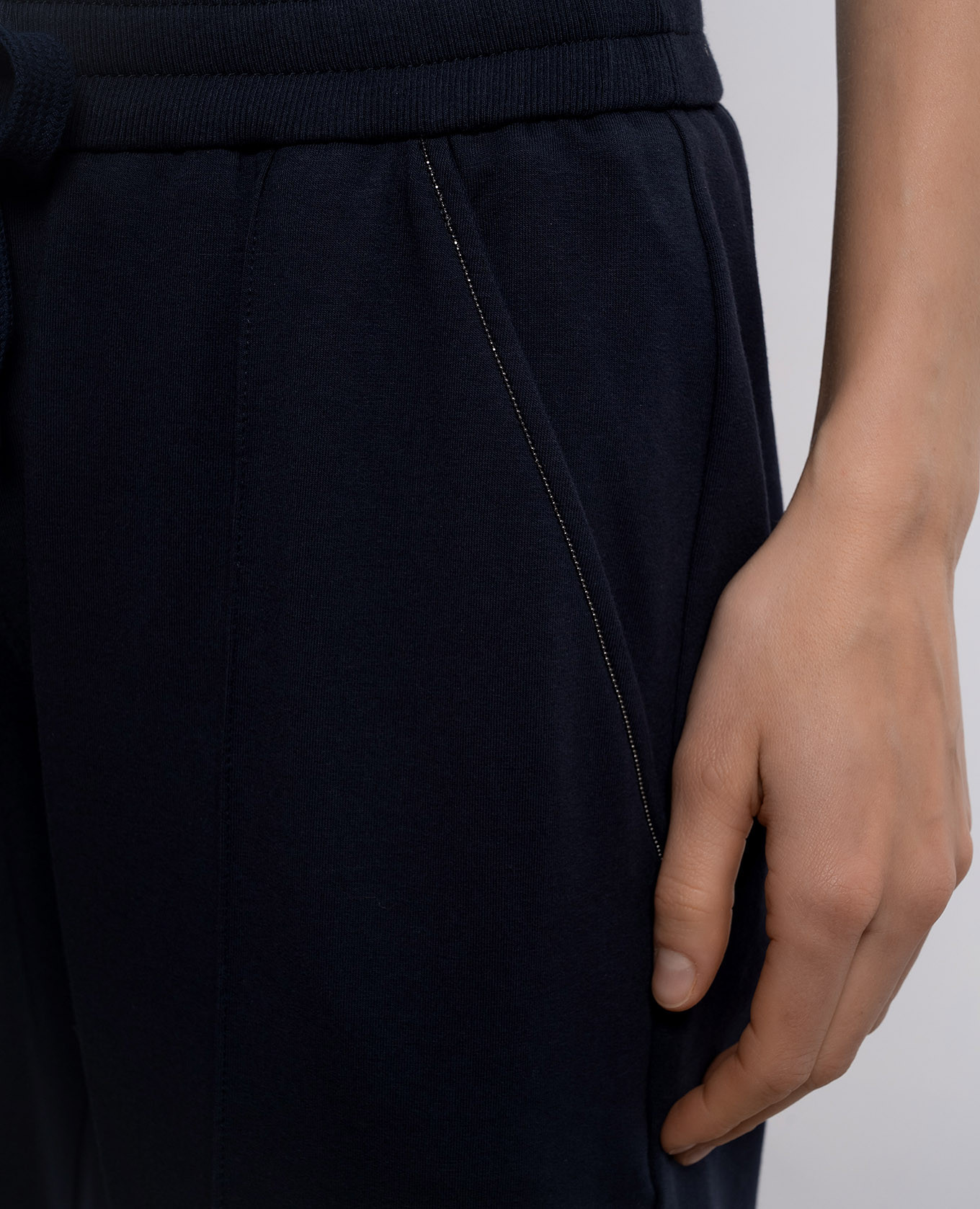 Blue track pants with lapels Brunello Cucinelli
Blue track pants with lapels Brunello Cucinelli