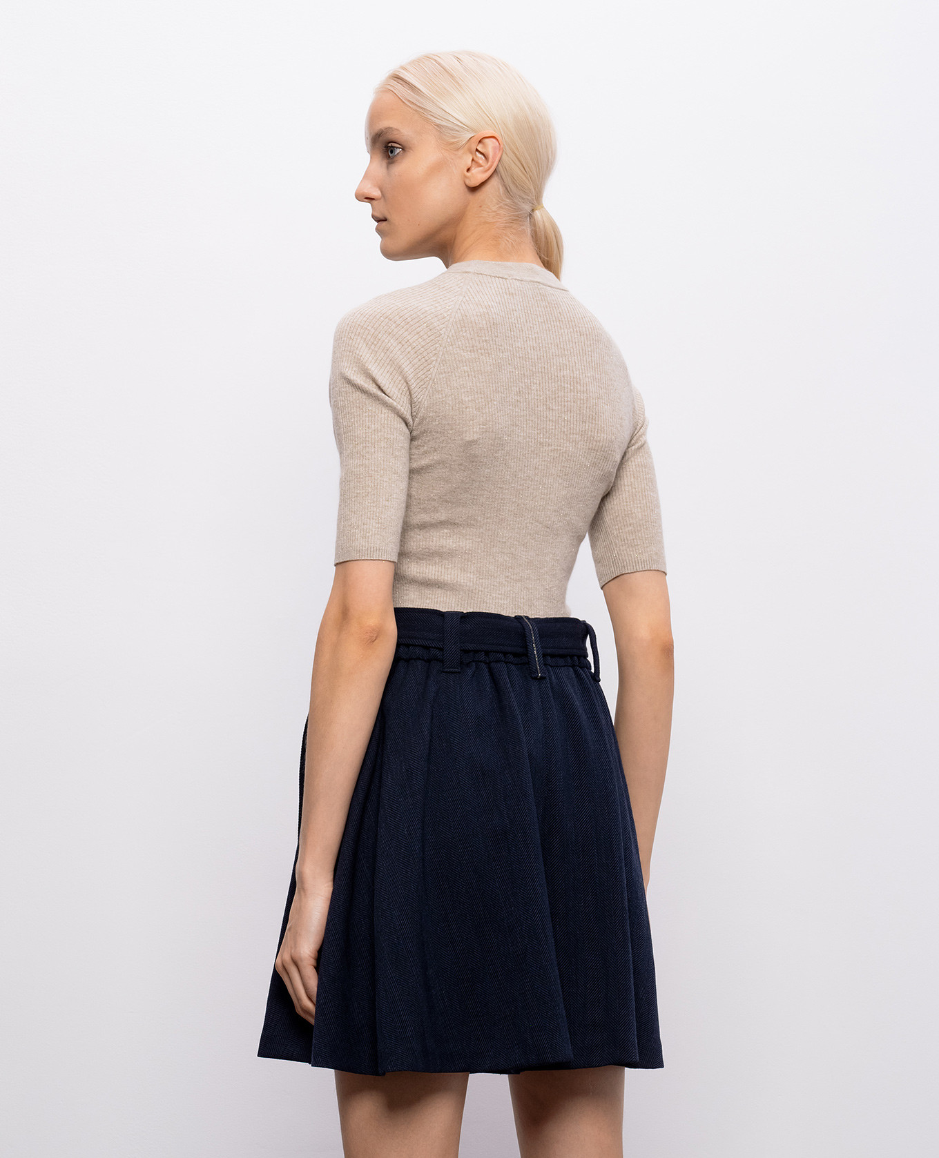 Beige ribbed cashmere top Brunello Cucinelli
Beige ribbed cashmere top Brunello Cucinelli