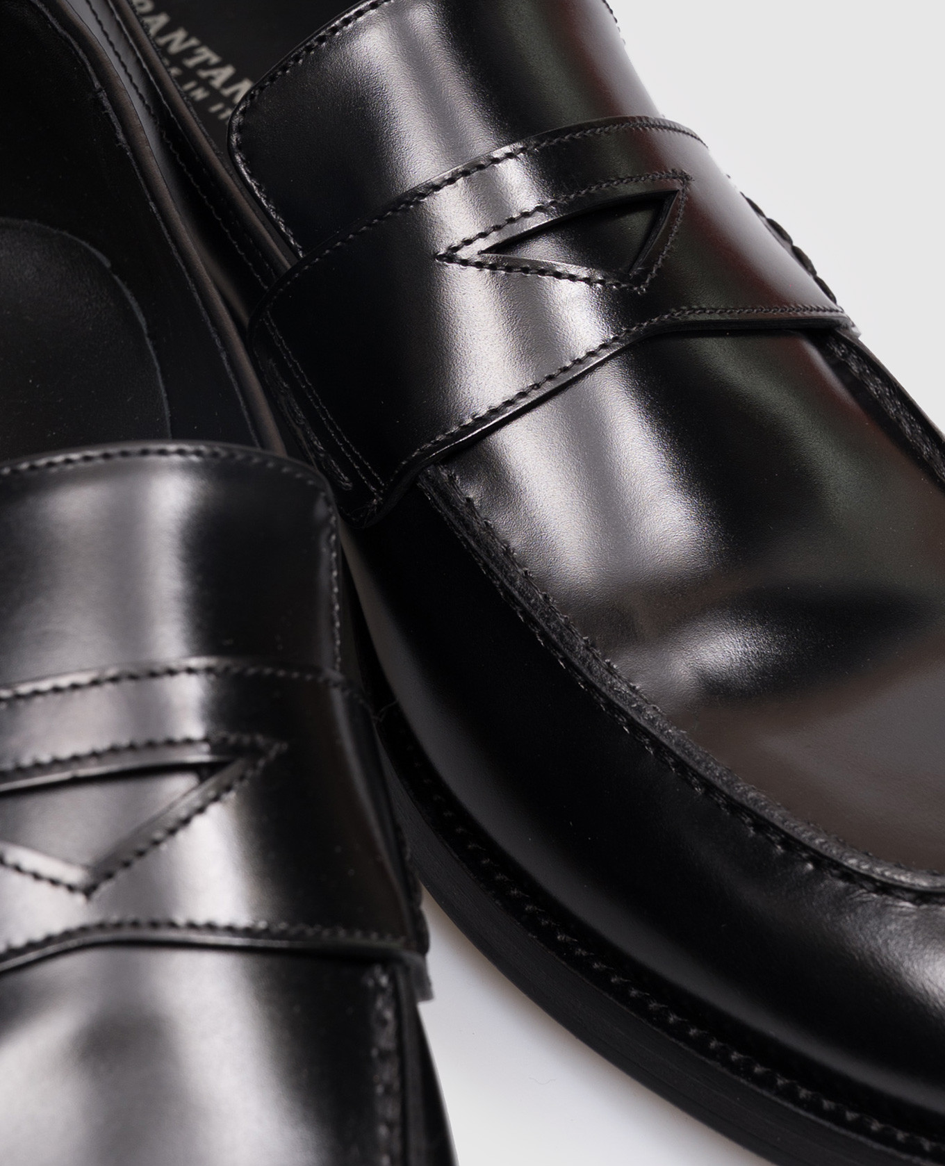 Black leather glossy loafers Pantanetti
Black leather glossy loafers Pantanetti