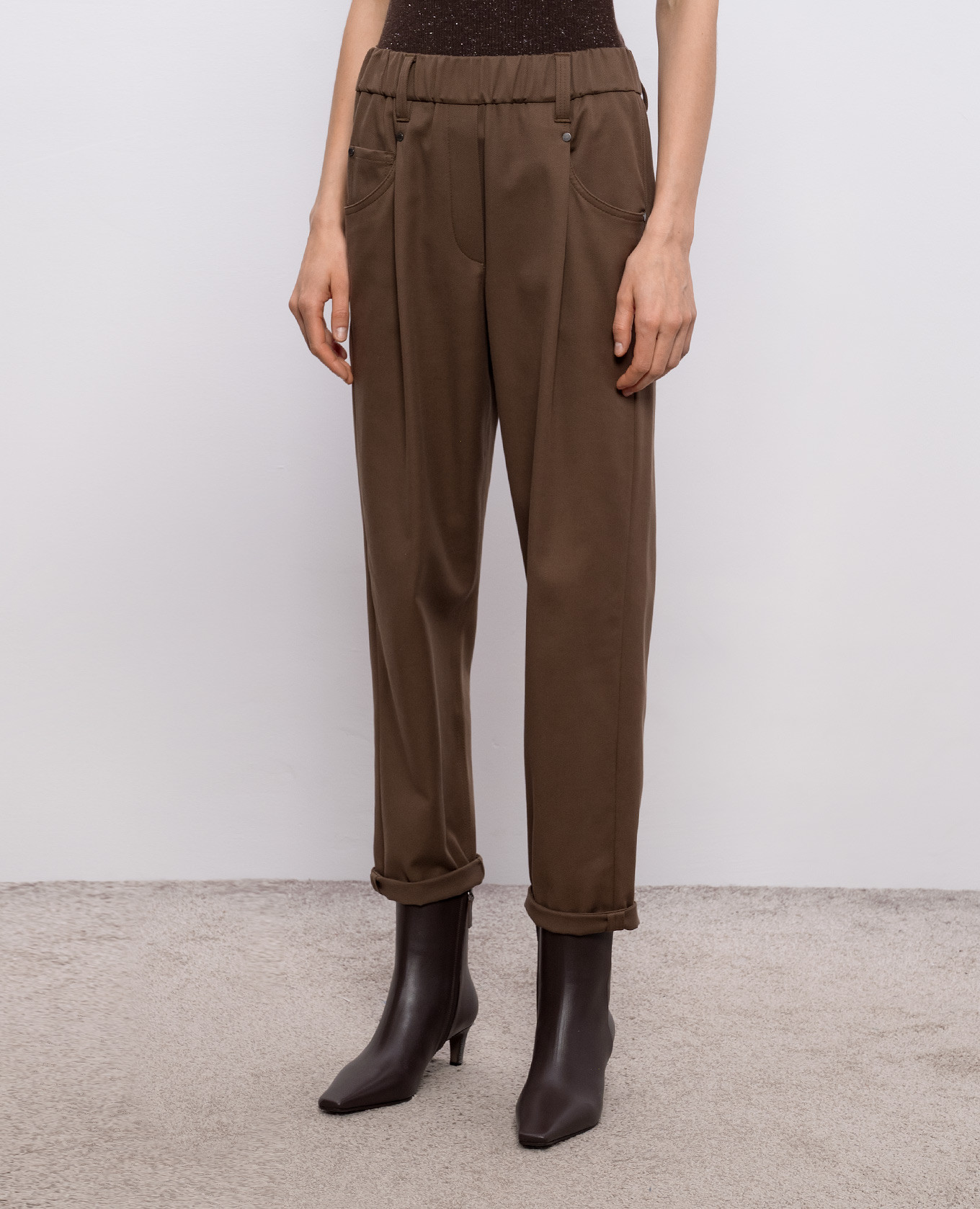 Brown jeans Brunello Cucinelli
Brown jeans Brunello Cucinelli