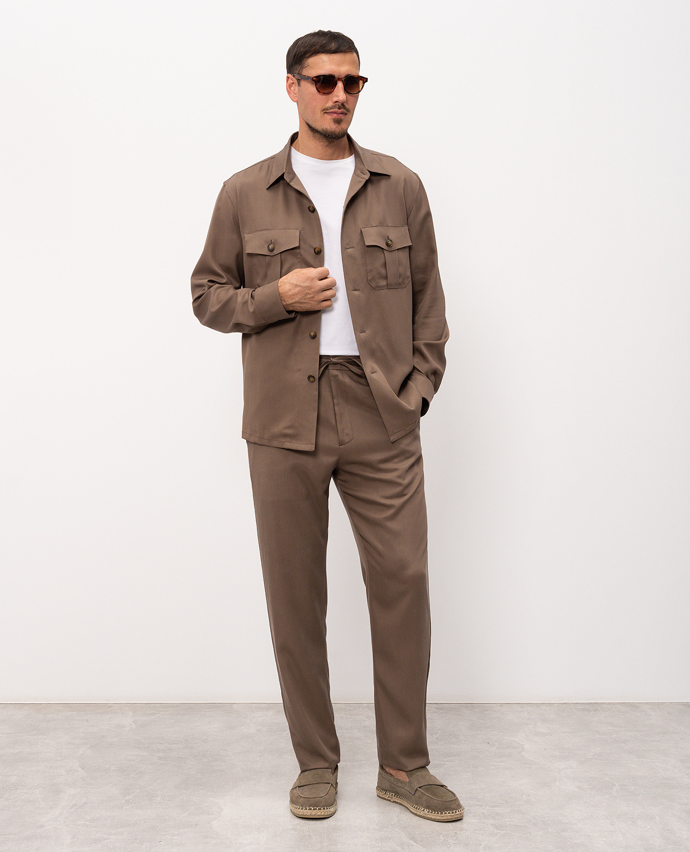 Brown shirt Canali
Brown shirt Canali