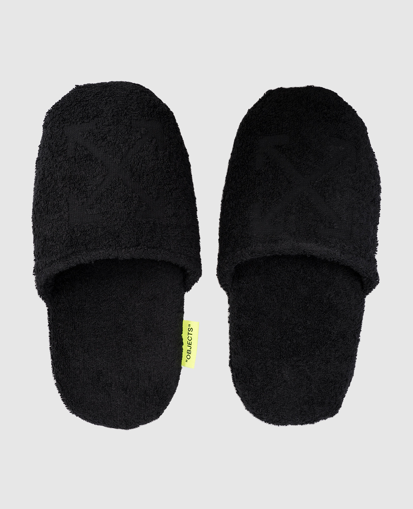Black terry slippers with emblem Off-White
Black terry slippers with emblem Off-White