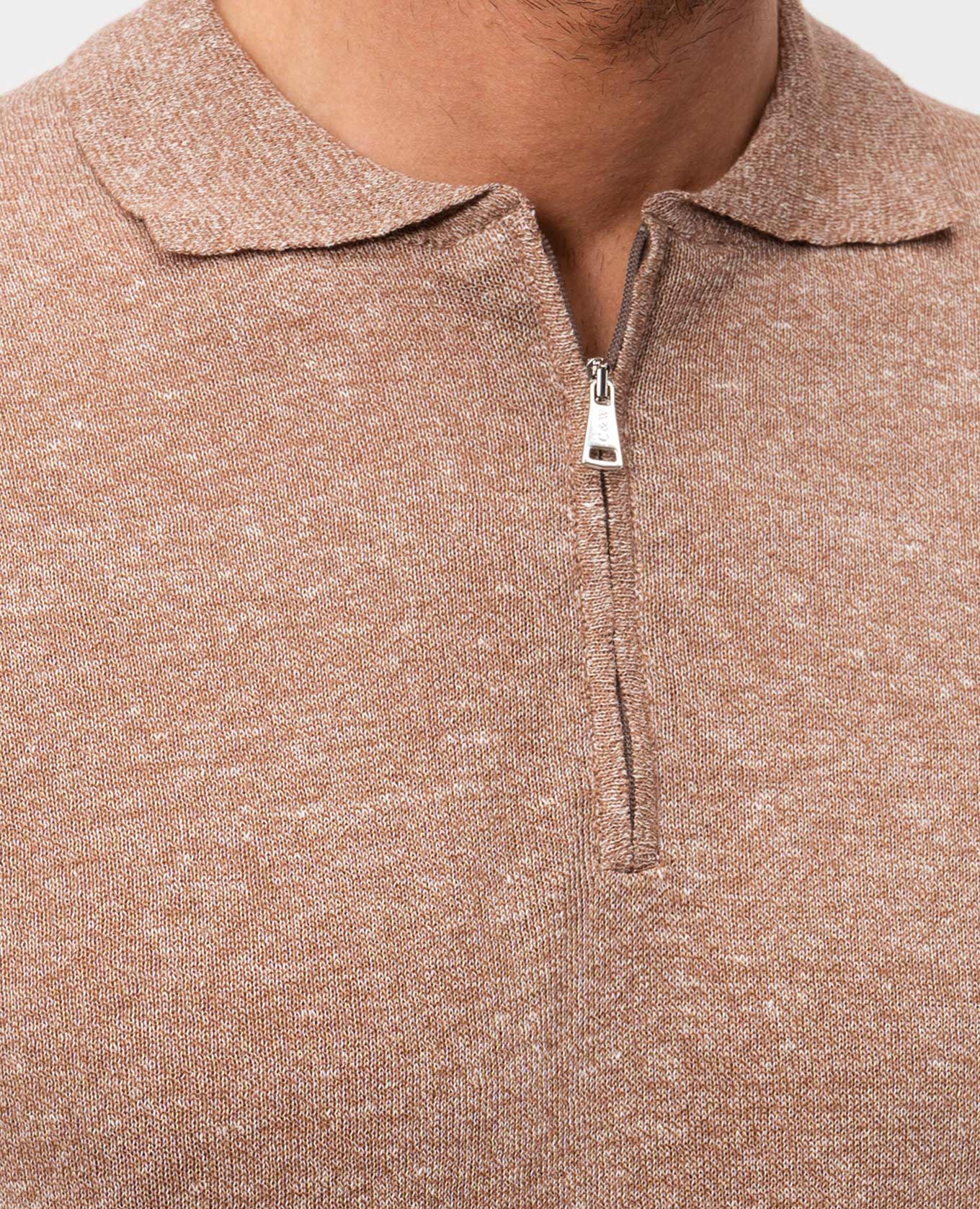 Brown polo with linen Cashmere&Whiskey
Brown polo with linen Cashmere&Whiskey