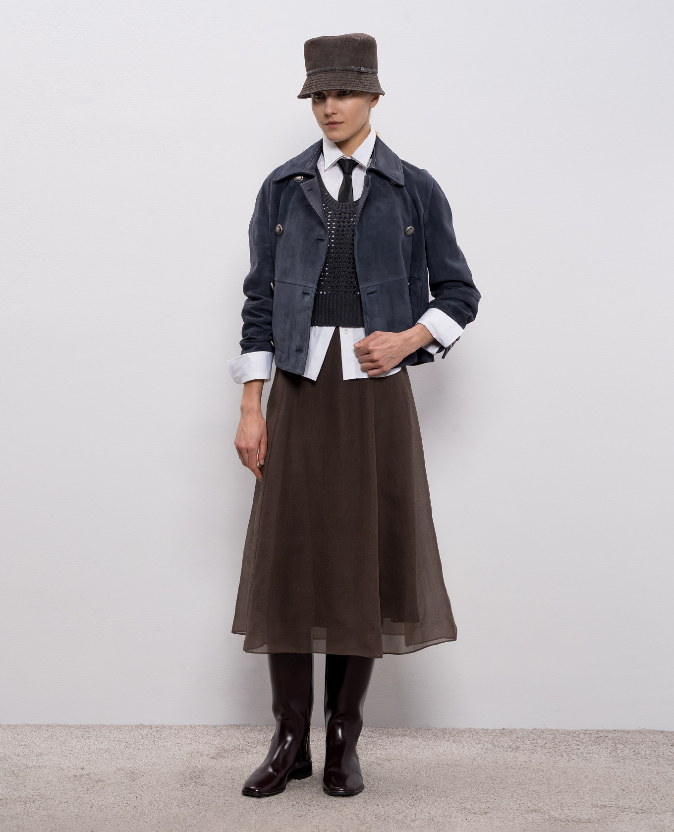 Brown silk skirt Brunello Cucinelli
Brown silk skirt Brunello Cucinelli