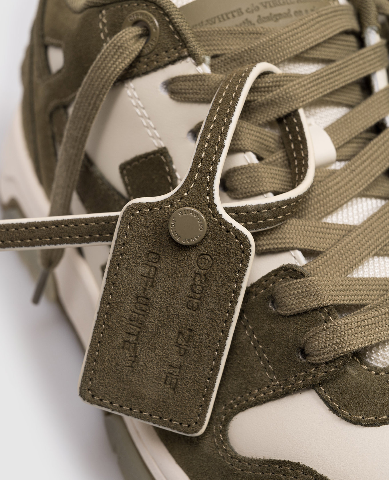 Out Of Office Khaki Suede Sneakers Off-White
Out Of Office Khaki Suede Sneakers Off-White