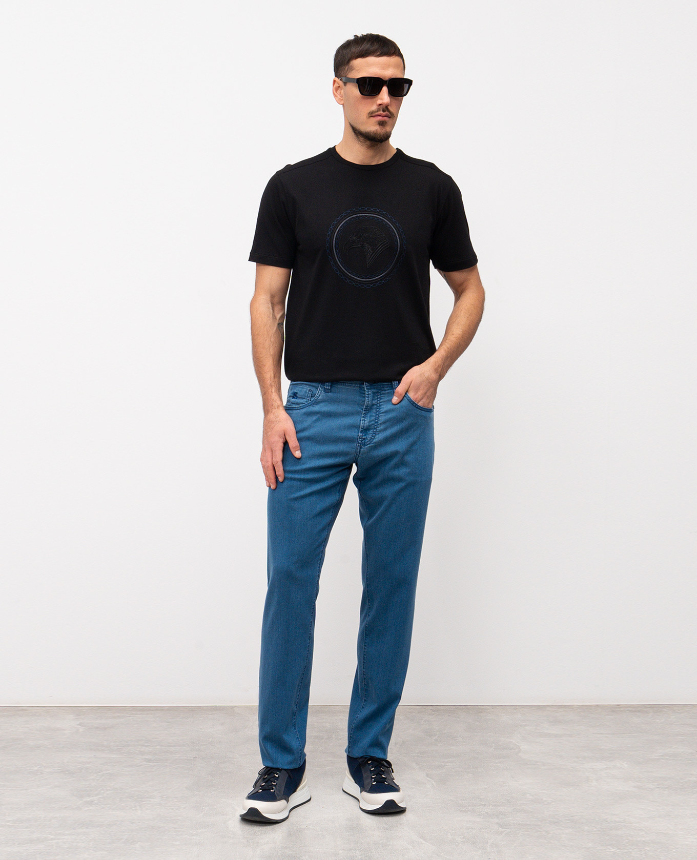 Blue Costantino with logo embroidery Scissor Scriptor, Light blue
Blue Costantino with logo embroidery Scissor Scriptor, Light blue