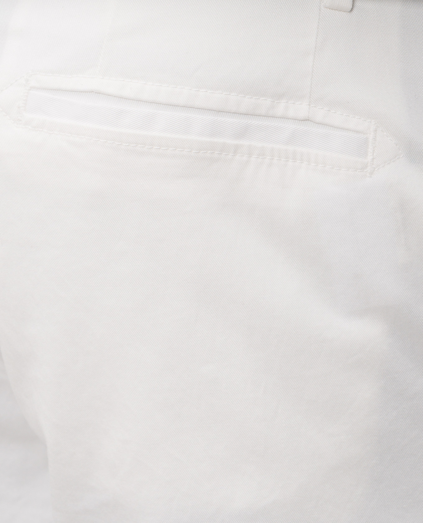 White shorts with cotton Canali
White shorts with cotton Canali