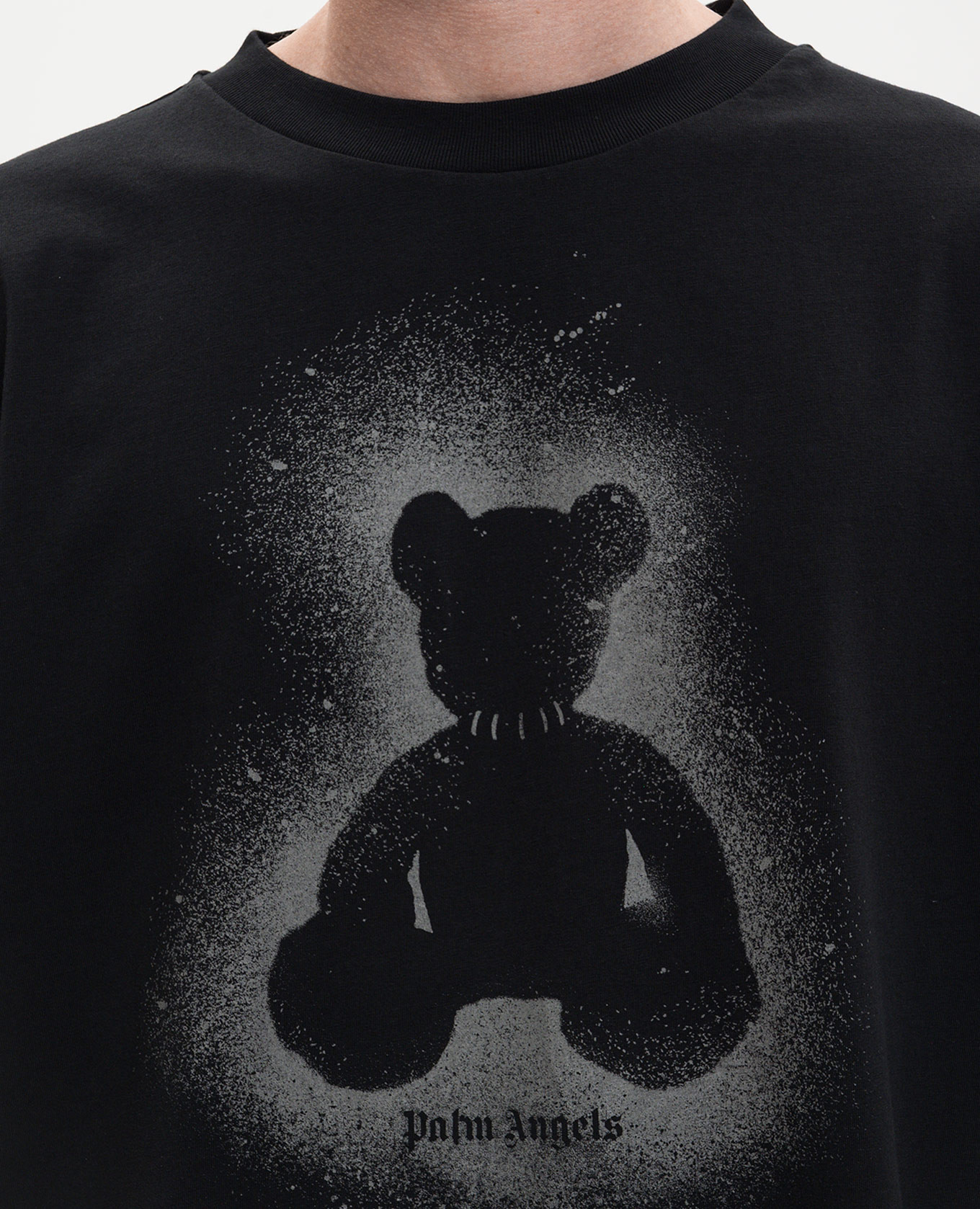 Black T-shirt with Spray Bear print Palm Angels
Black T-shirt with Spray Bear print Palm Angels