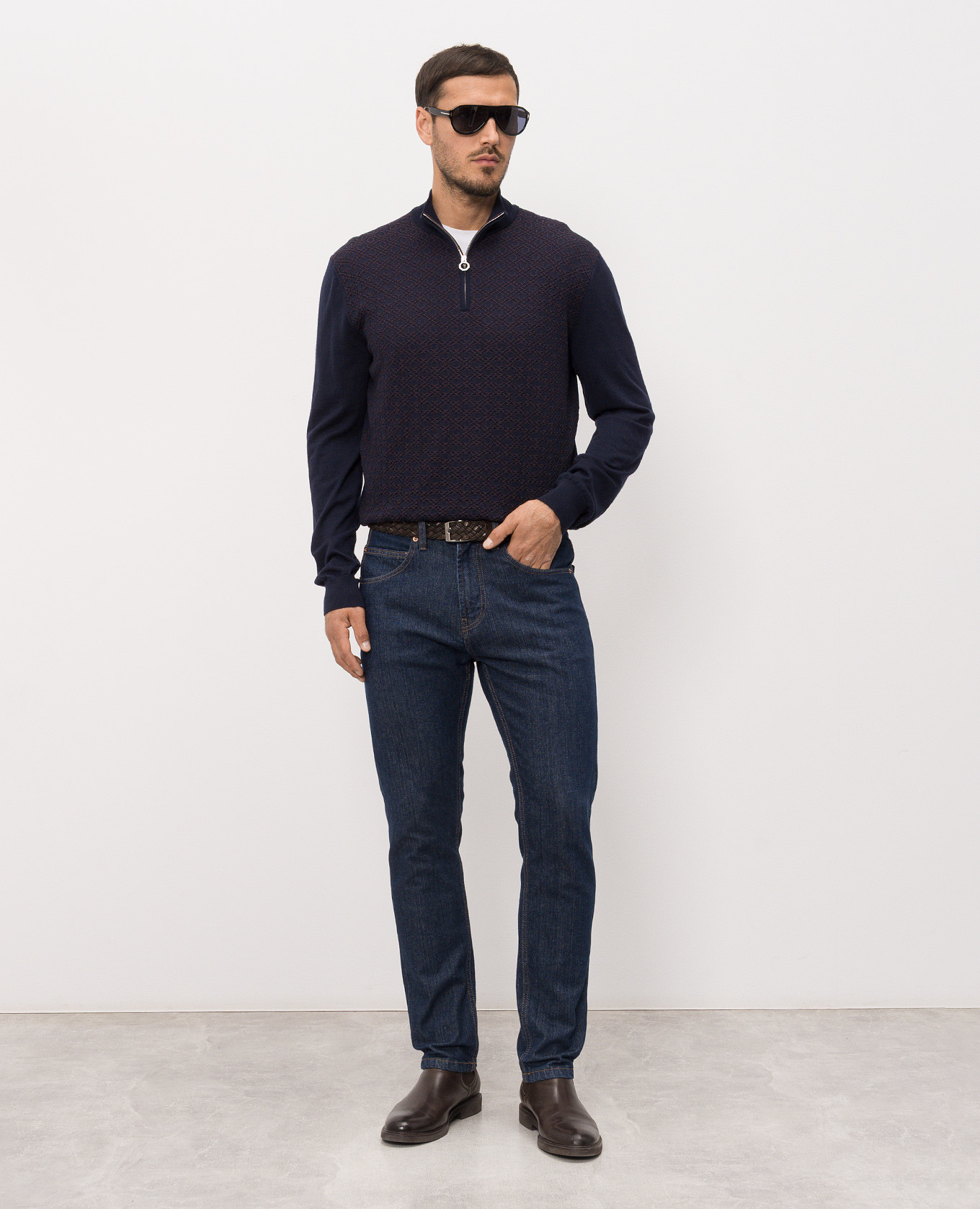 Blue wool and silk polo shirt with pattern Stefano Ricci
Blue wool and silk polo shirt with pattern Stefano Ricci