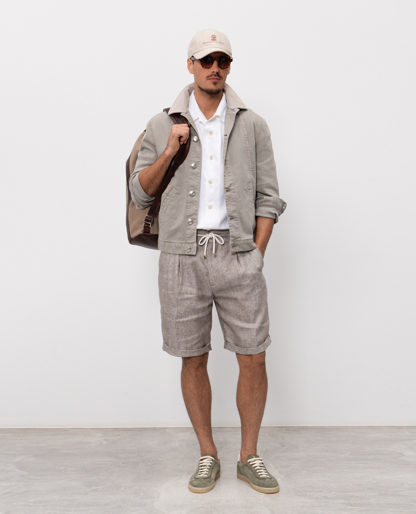White shirt with linen and hemp Brunello Cucinelli
White shirt with linen and hemp Brunello Cucinelli