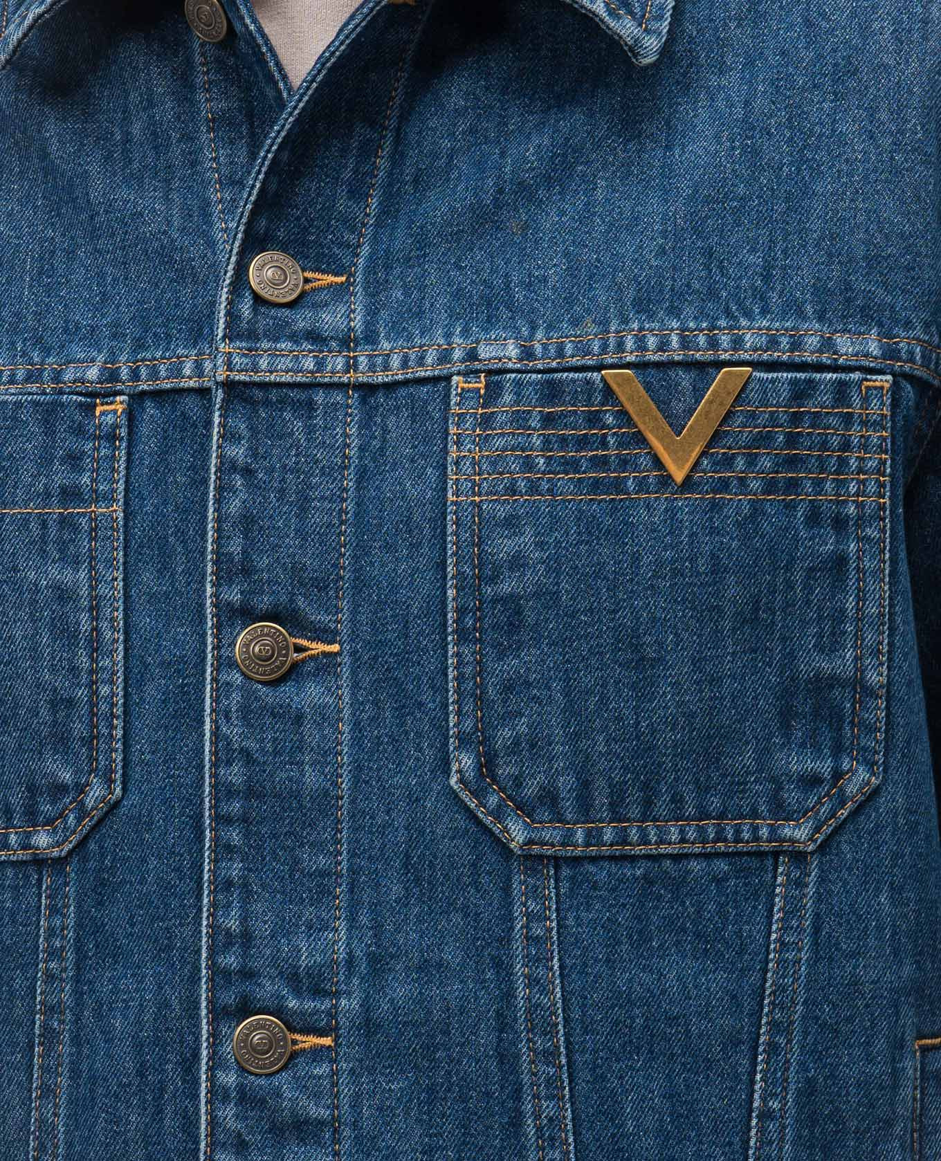 Blue denim jacket Valentino
Blue denim jacket Valentino