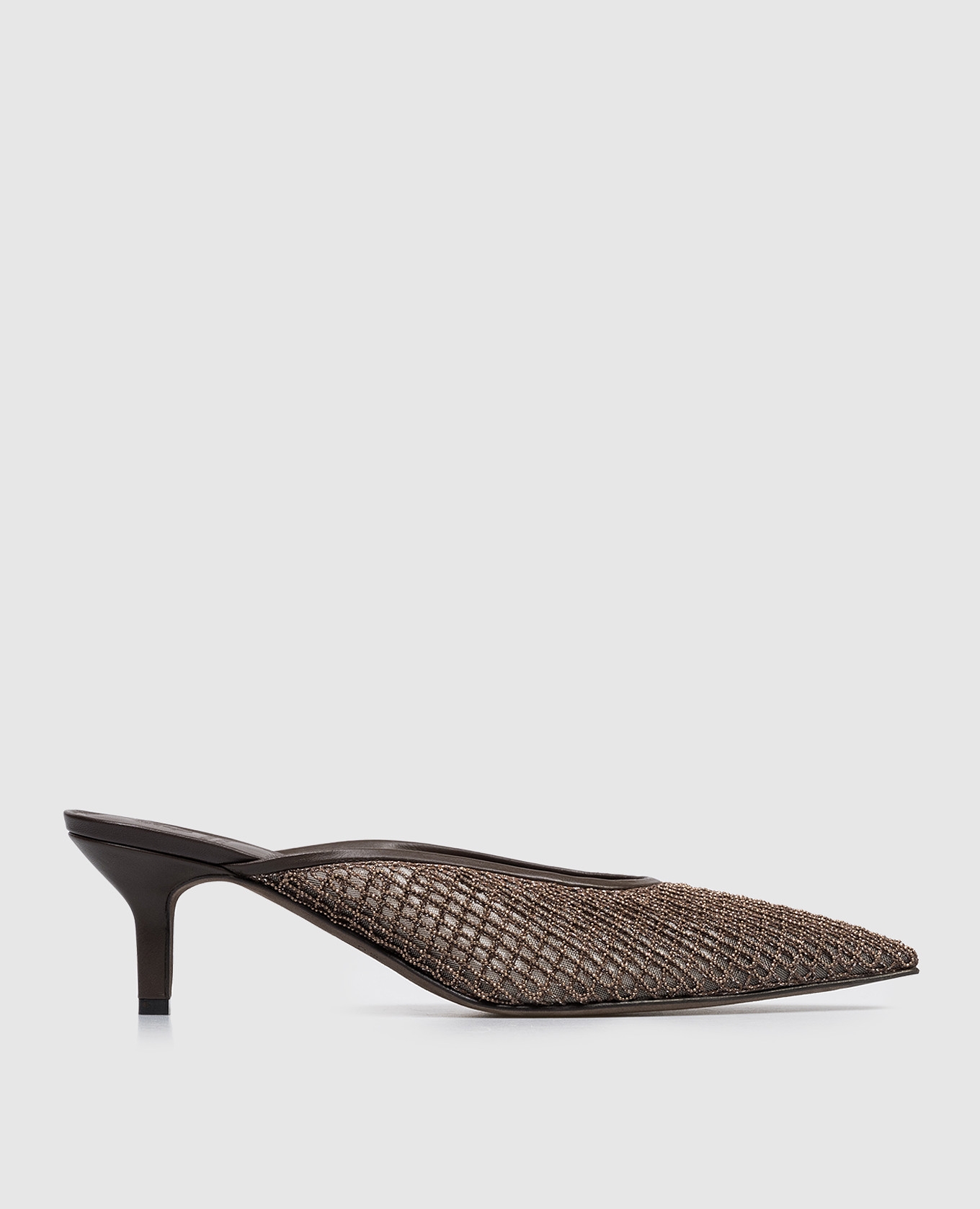 Brown mules with a monil chain Brunello Cucinelli
Brown mules with a monil chain Brunello Cucinelli