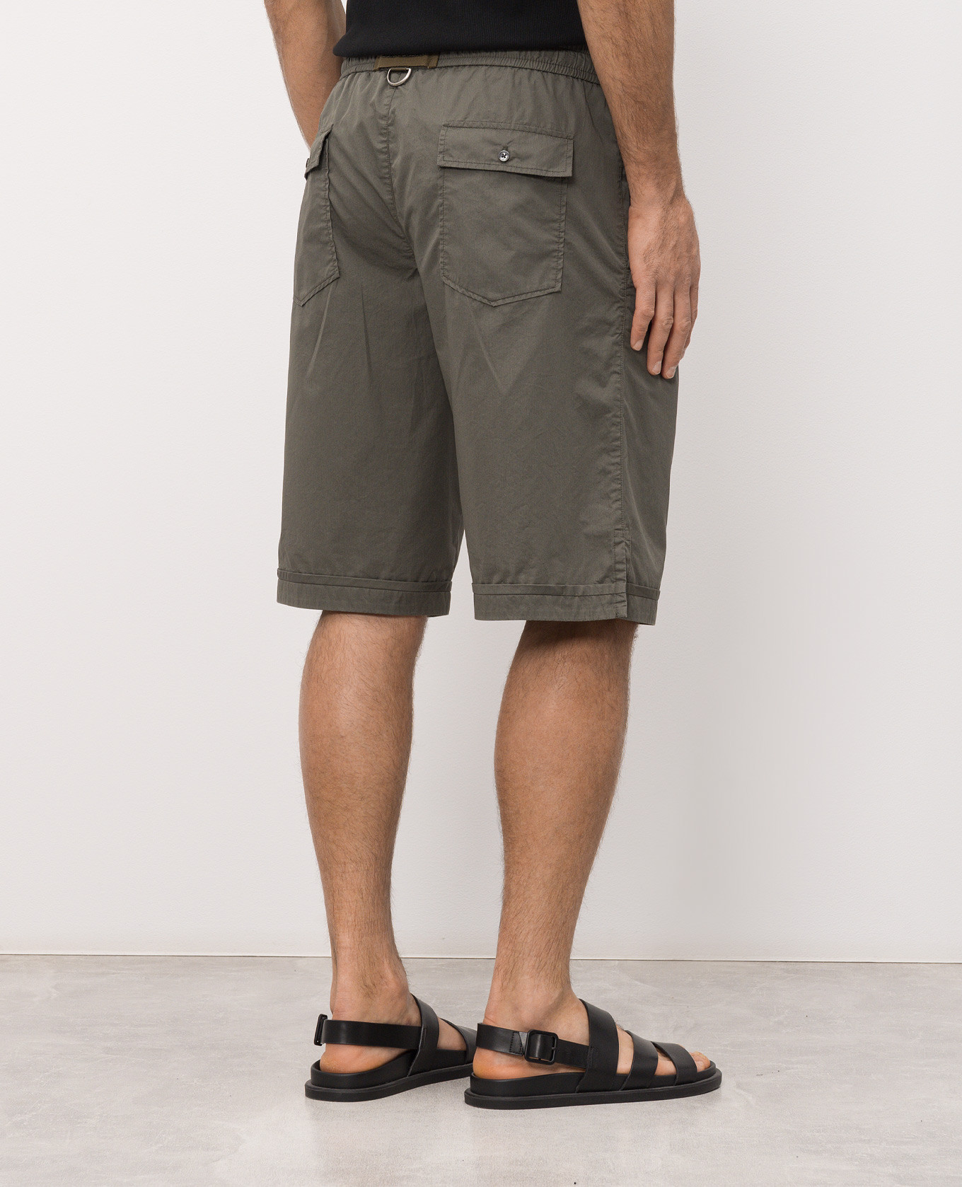 Khaki shorts with textured logo Dolce&Gabbana
Khaki shorts with textured logo Dolce&Gabbana