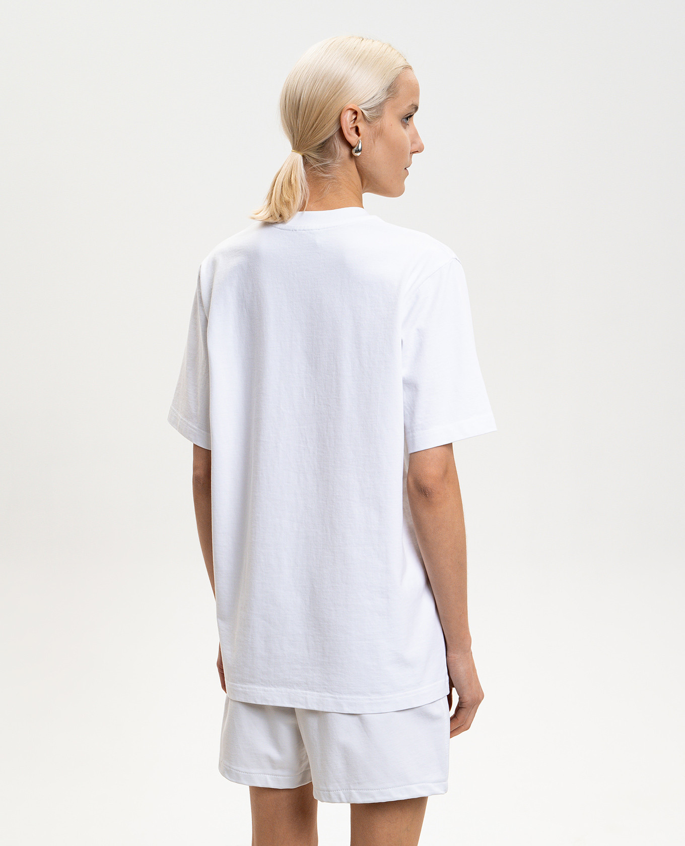 White T-shirt with Casa Way Orchid print Casablanca
White T-shirt with Casa Way Orchid print Casablanca