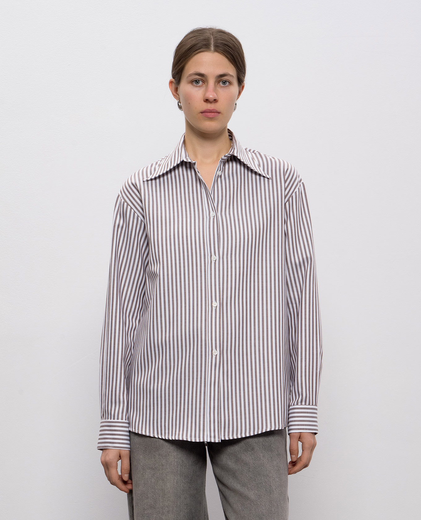 White striped shirt Ballantyne
White striped shirt Ballantyne