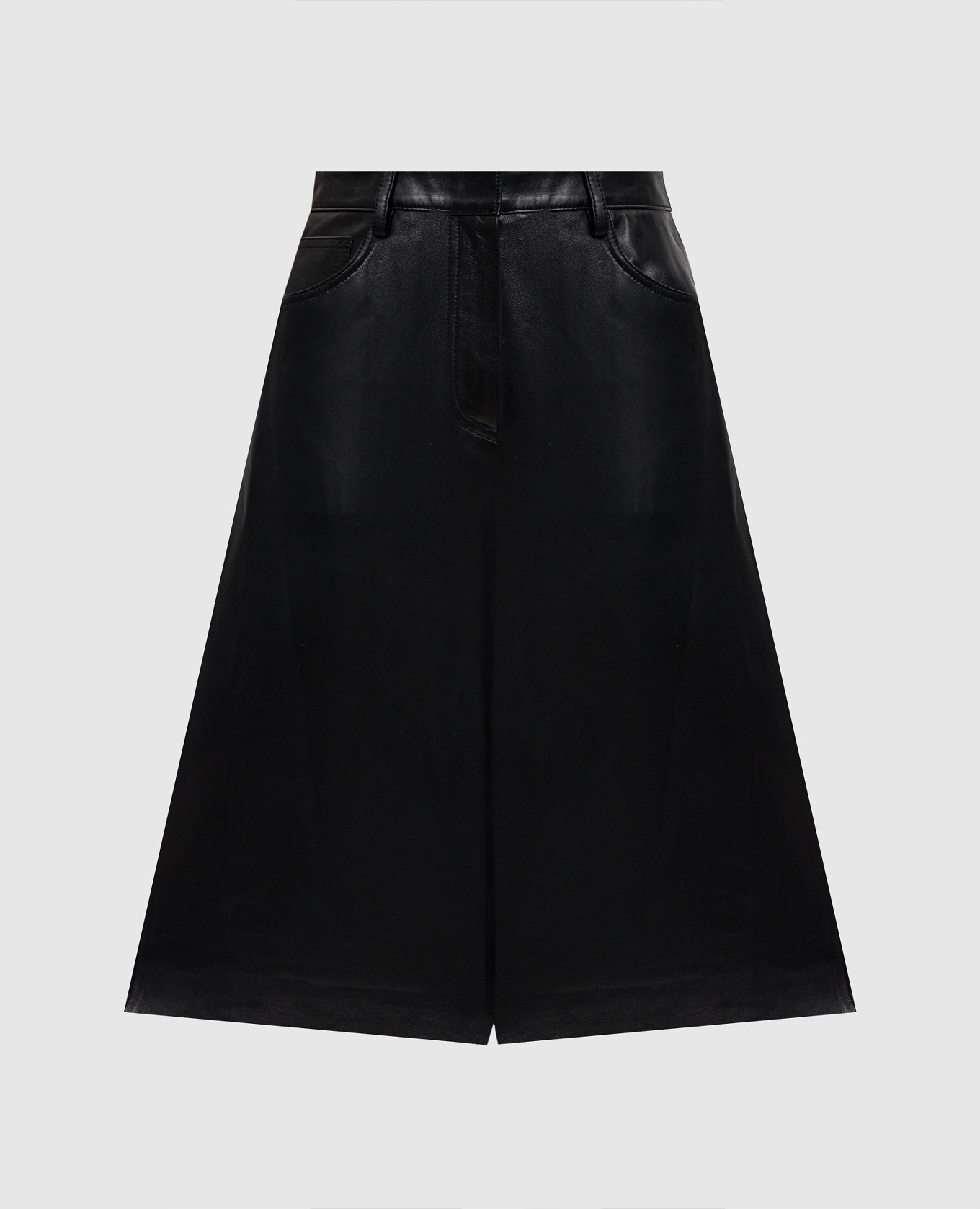Black leather Bermuda shorts Juun.j
Black leather Bermuda shorts Juun.j