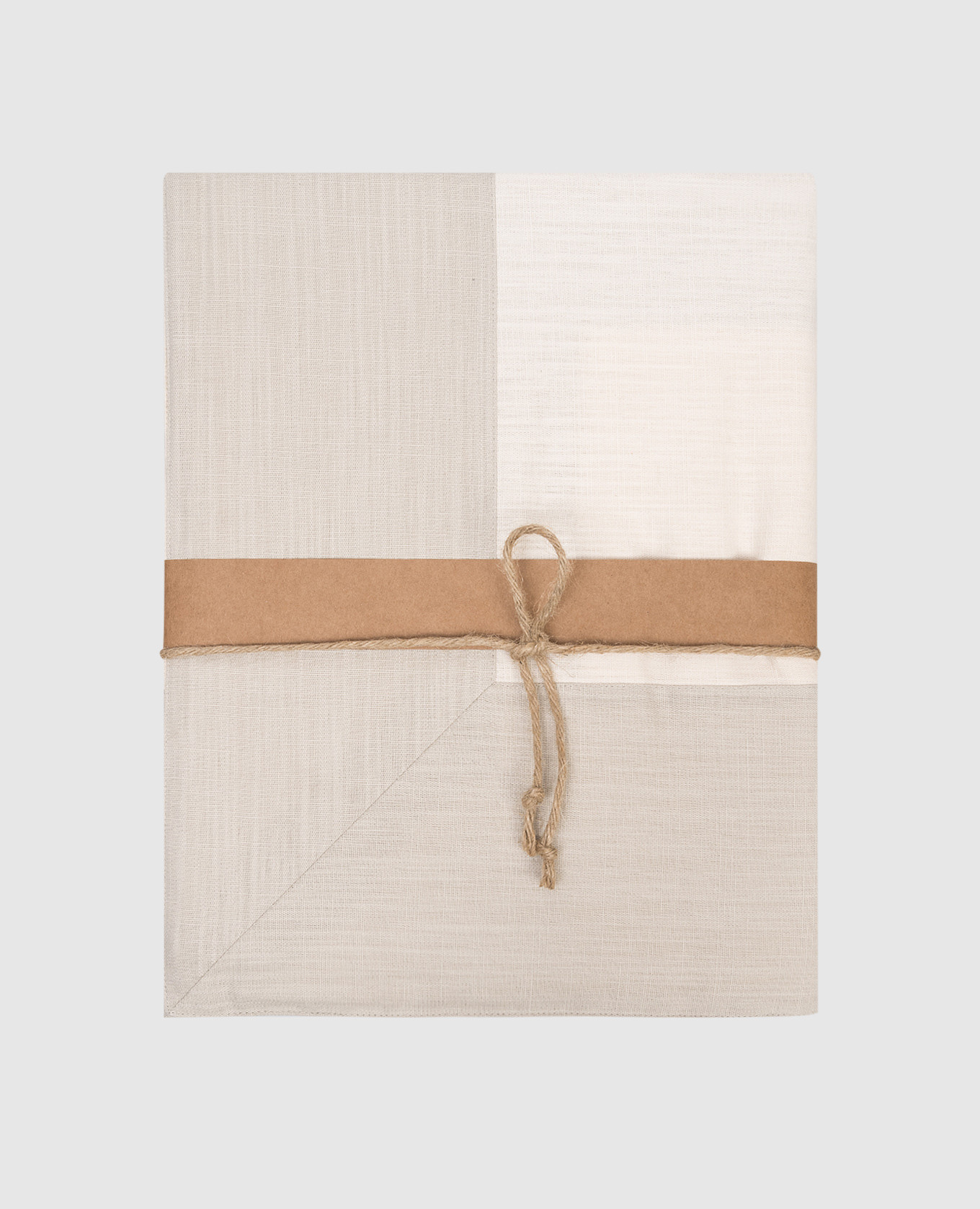 White cotton tablecloth CORNICI Fazzini
White cotton tablecloth CORNICI Fazzini