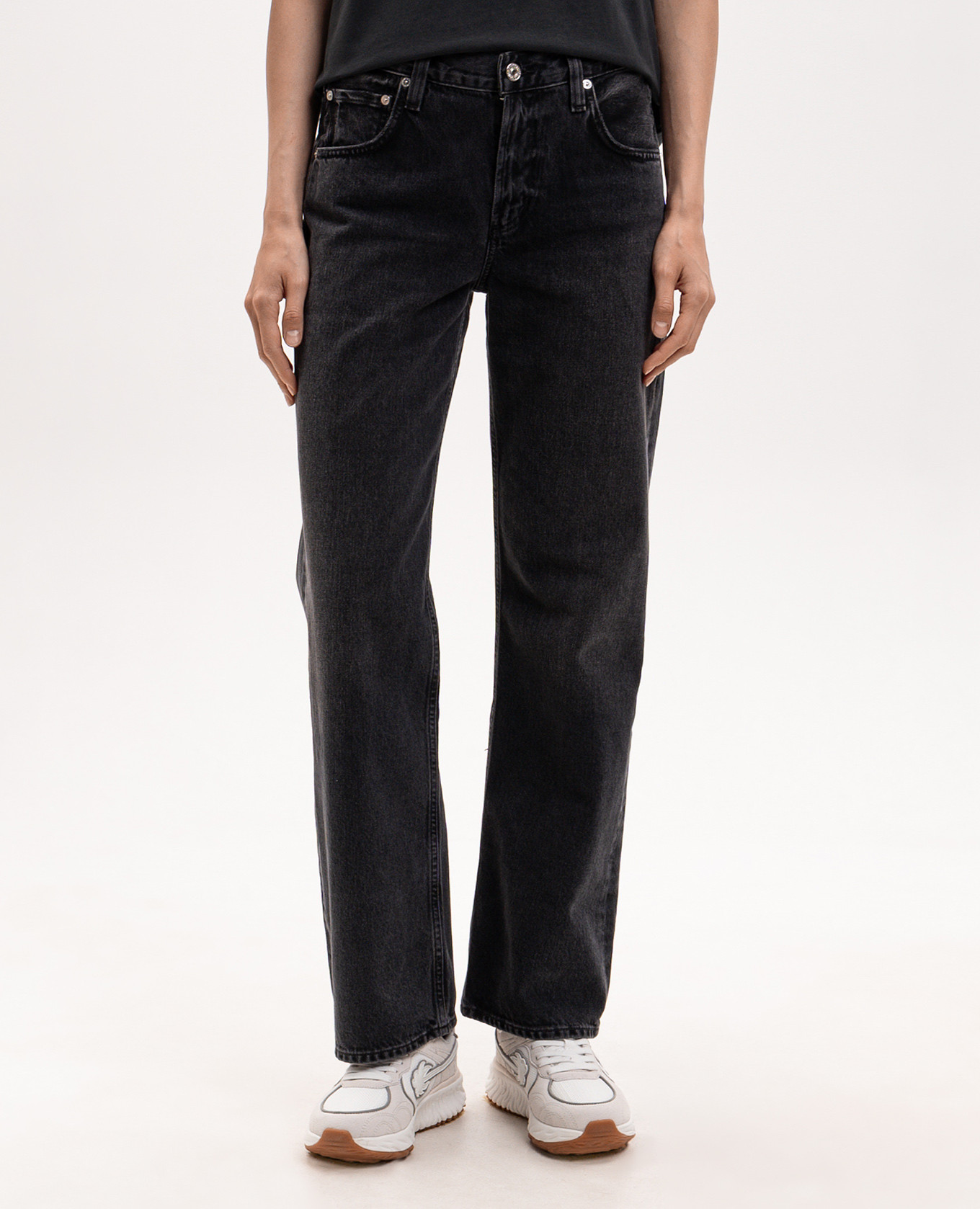 Lindz grey jeans with logo patch CITIZENS OF HUMANITY
Lindz grey jeans with logo patch CITIZENS OF HUMANITY