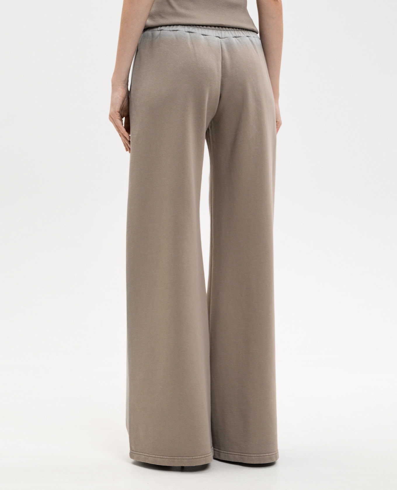 Brown Spray sweatpants Off-White
Brown Spray sweatpants Off-White